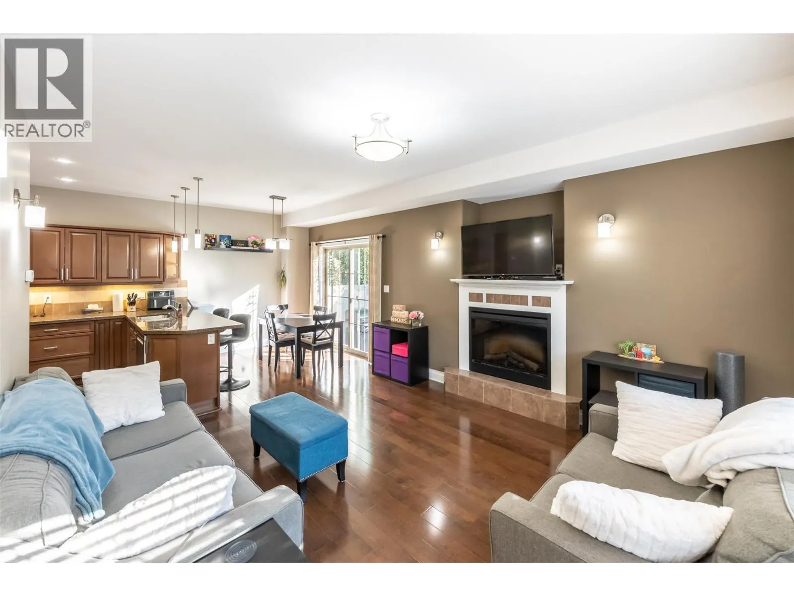 296 Kinney Avenue Unit# 104