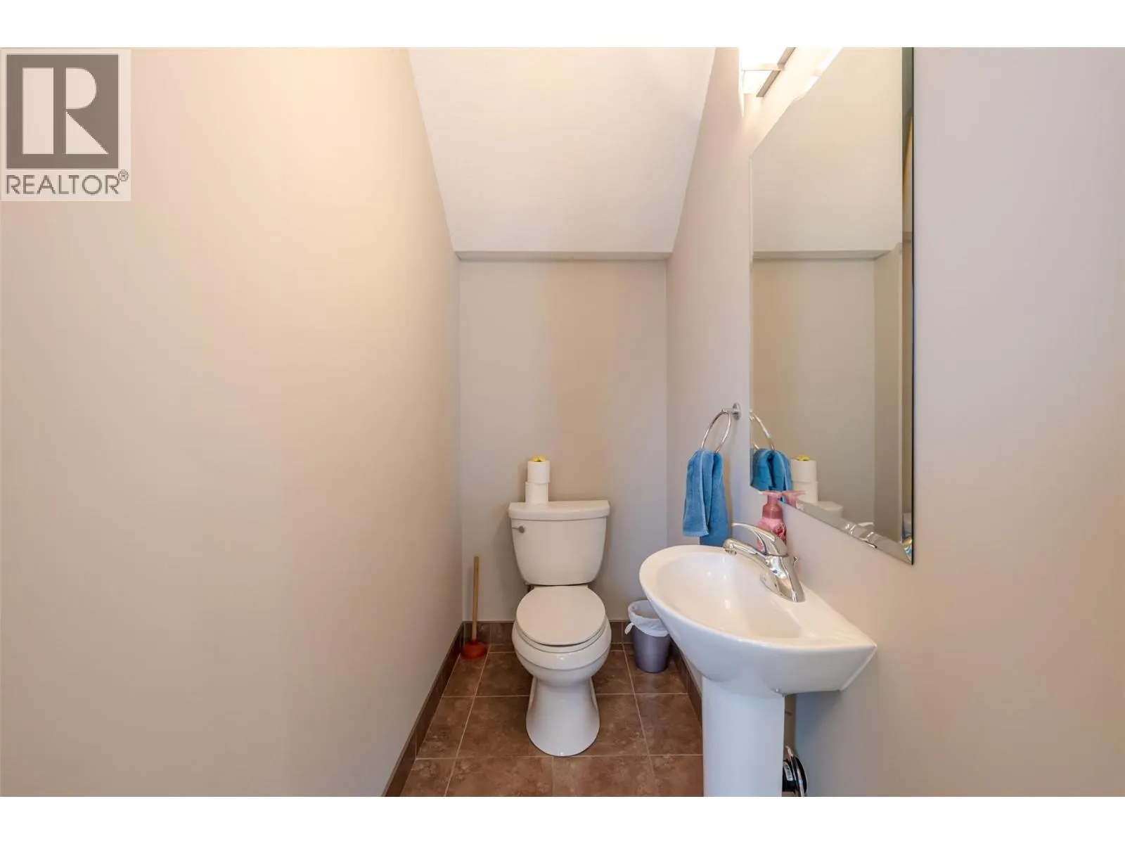 296 Kinney Avenue Unit# 104