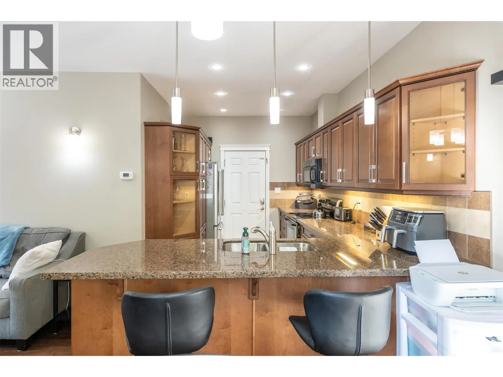 296 Kinney Avenue Unit# 104