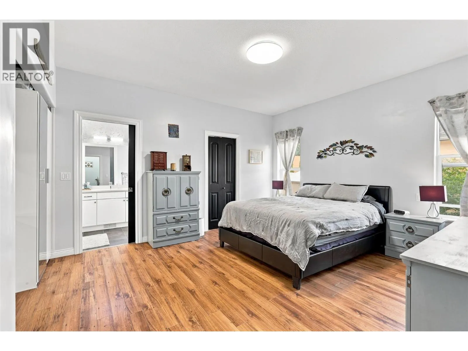 2955 Kicking Horse Drive