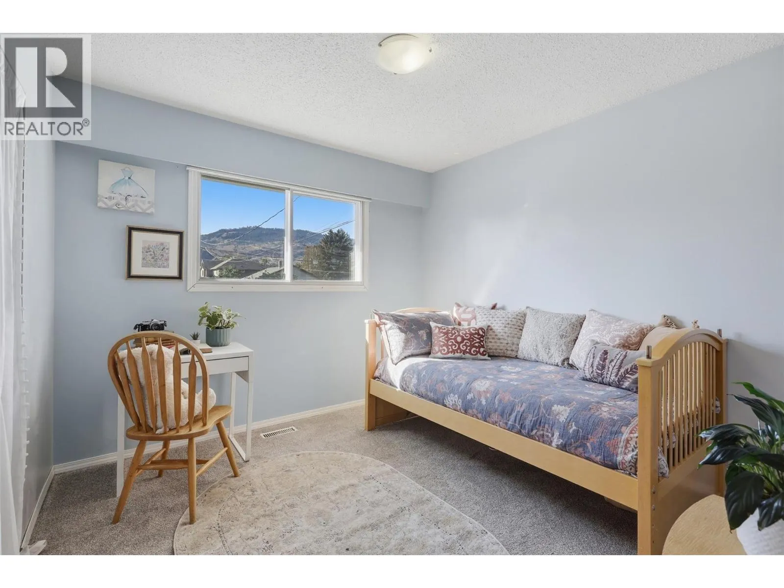 1580 Happyvale Place