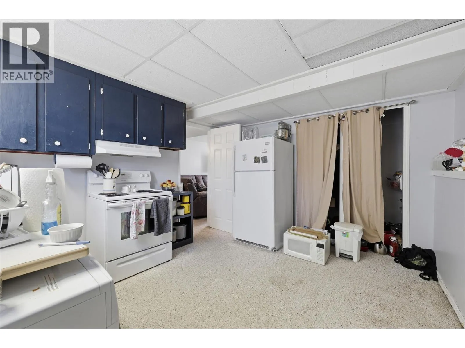 1580 Happyvale Place