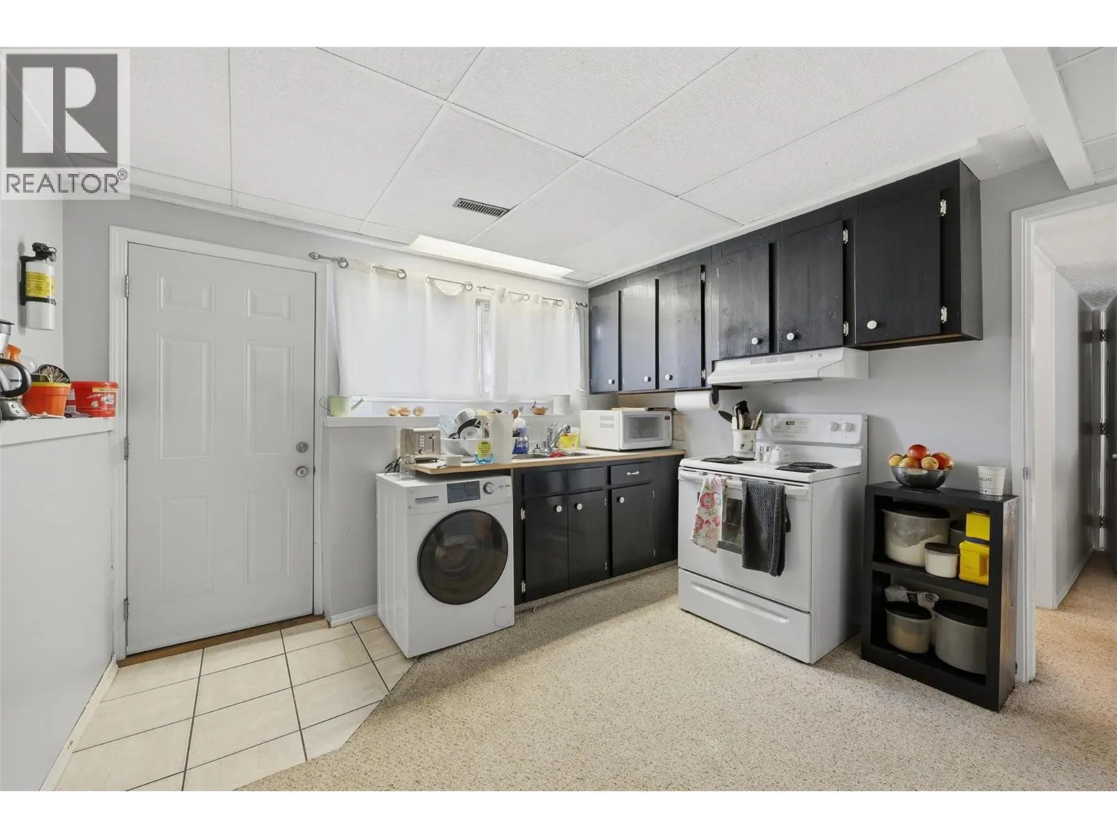 1580 Happyvale Place