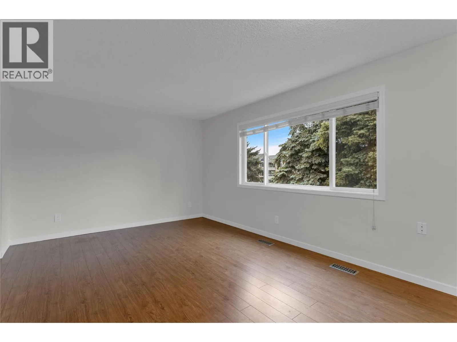 1675 Thayer Court Unit# 3