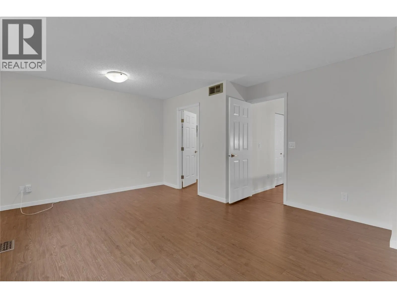 1675 Thayer Court Unit# 3