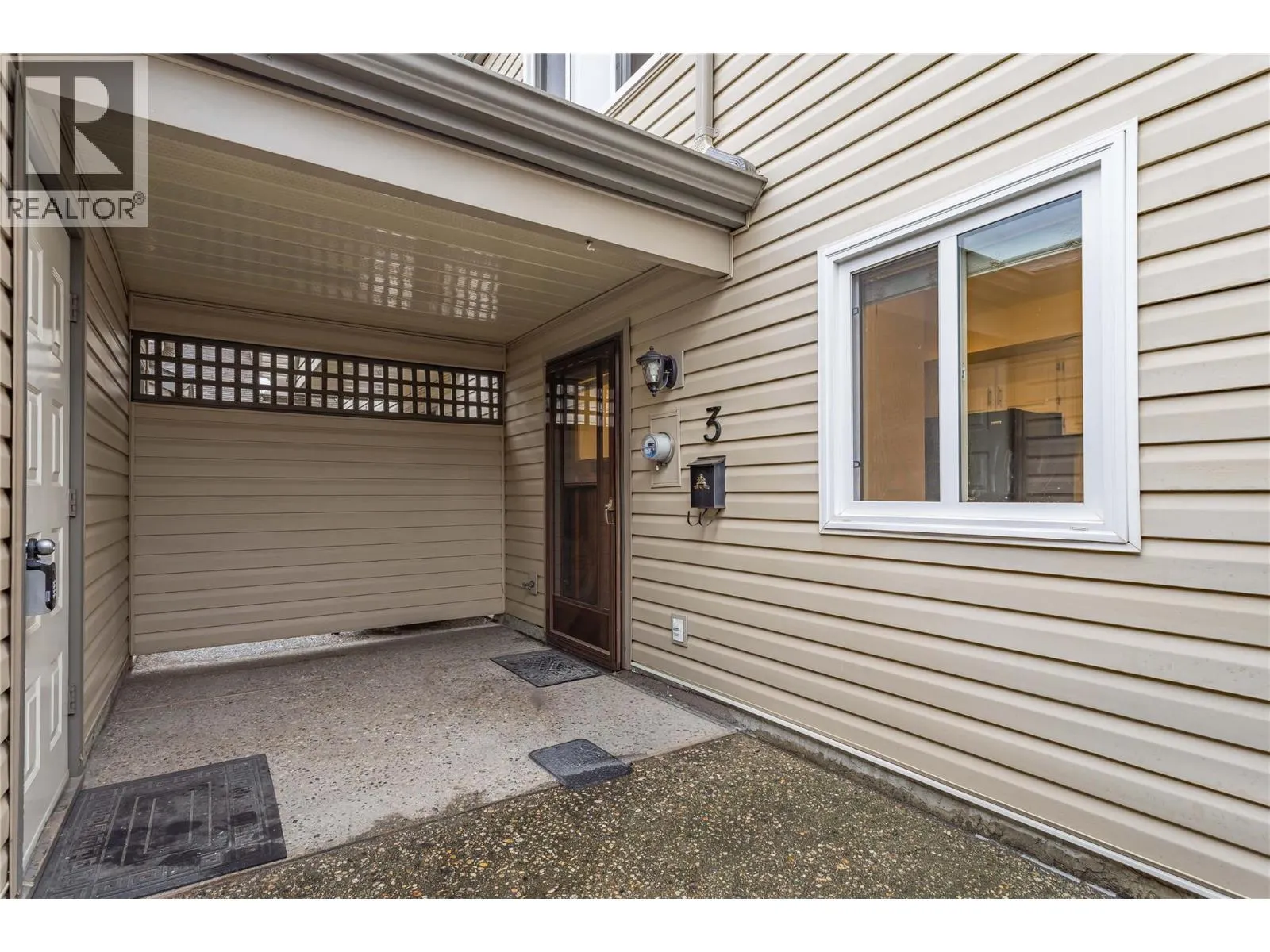 1675 Thayer Court Unit# 3