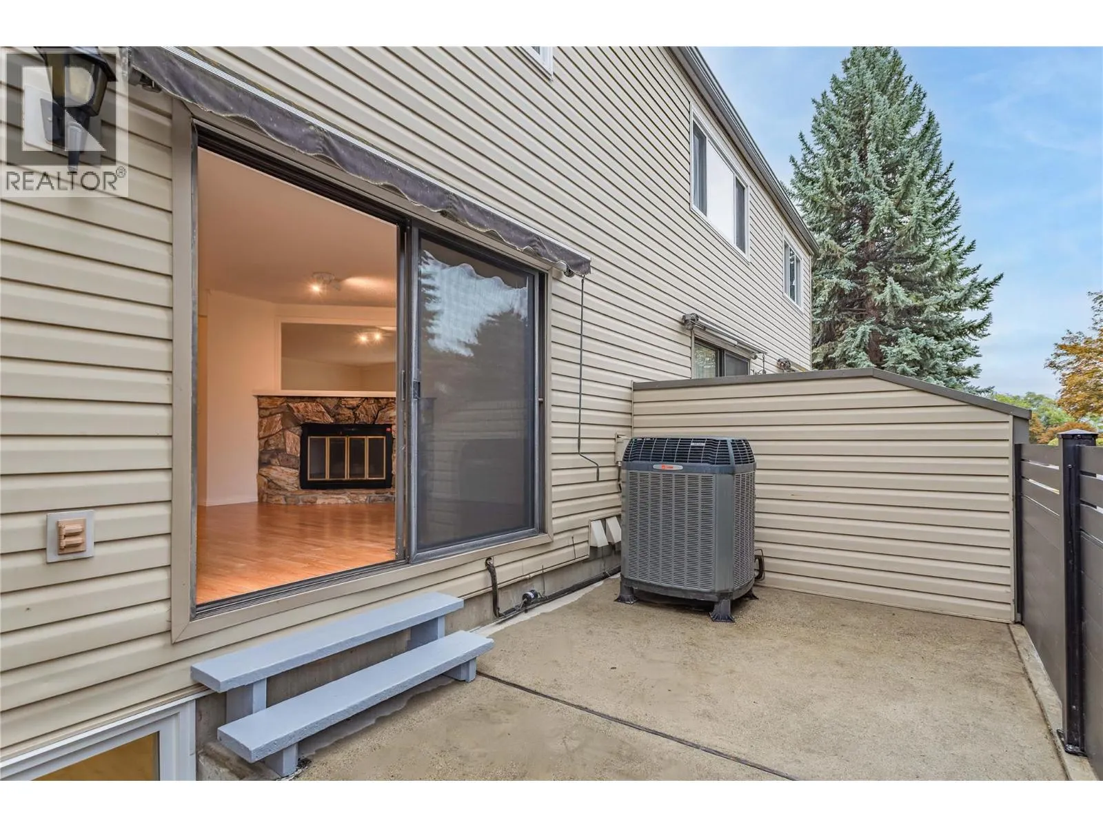 1675 Thayer Court Unit# 3