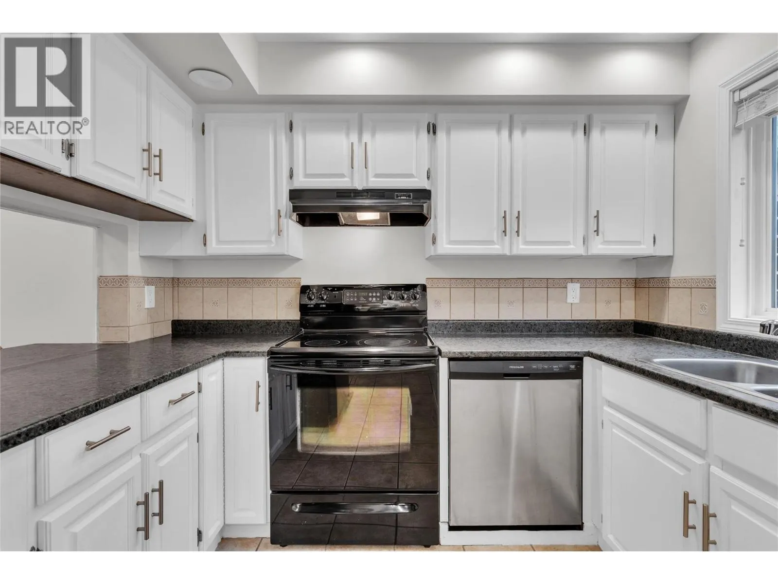 1675 Thayer Court Unit# 3