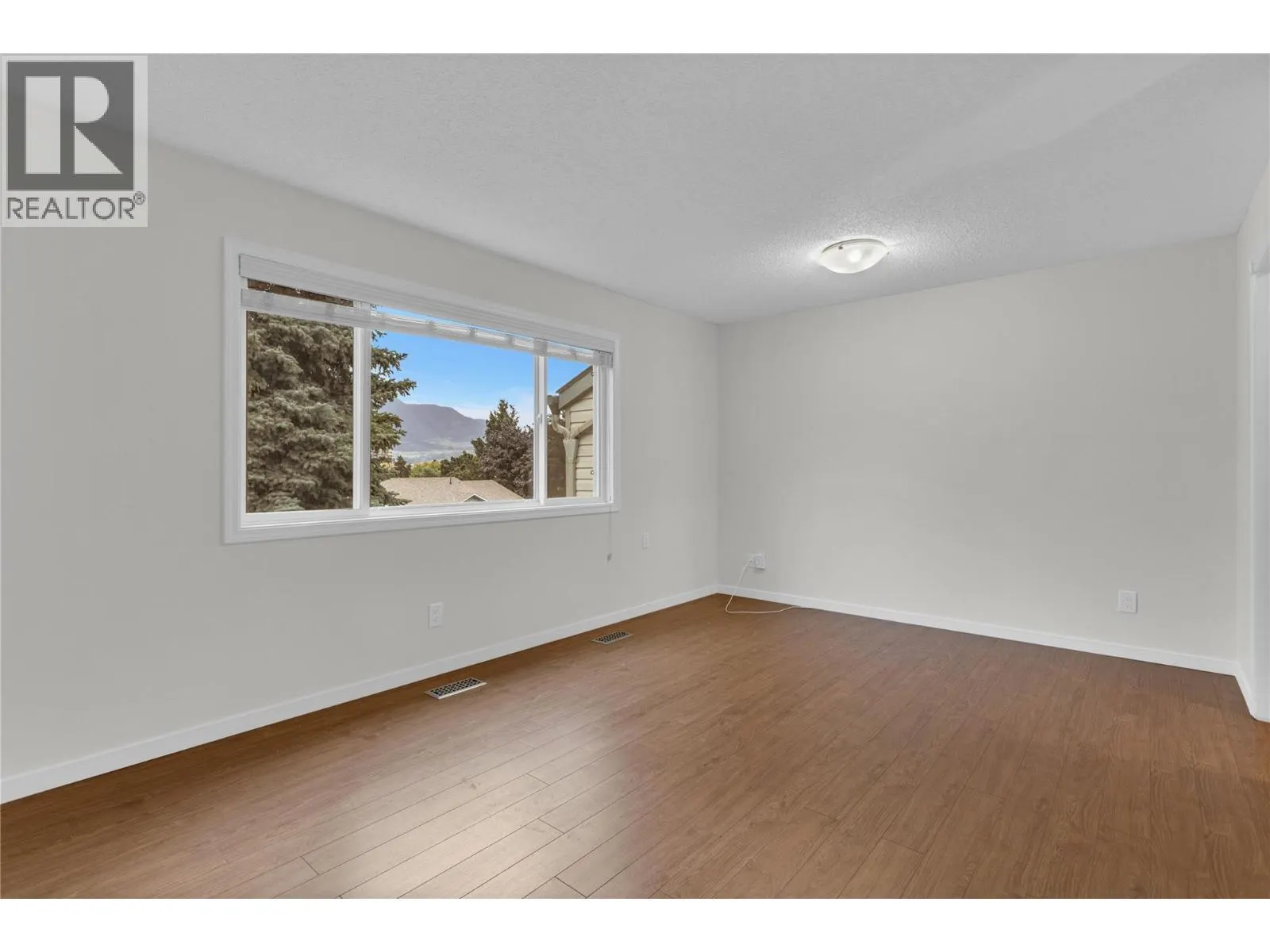 1675 Thayer Court Unit# 3