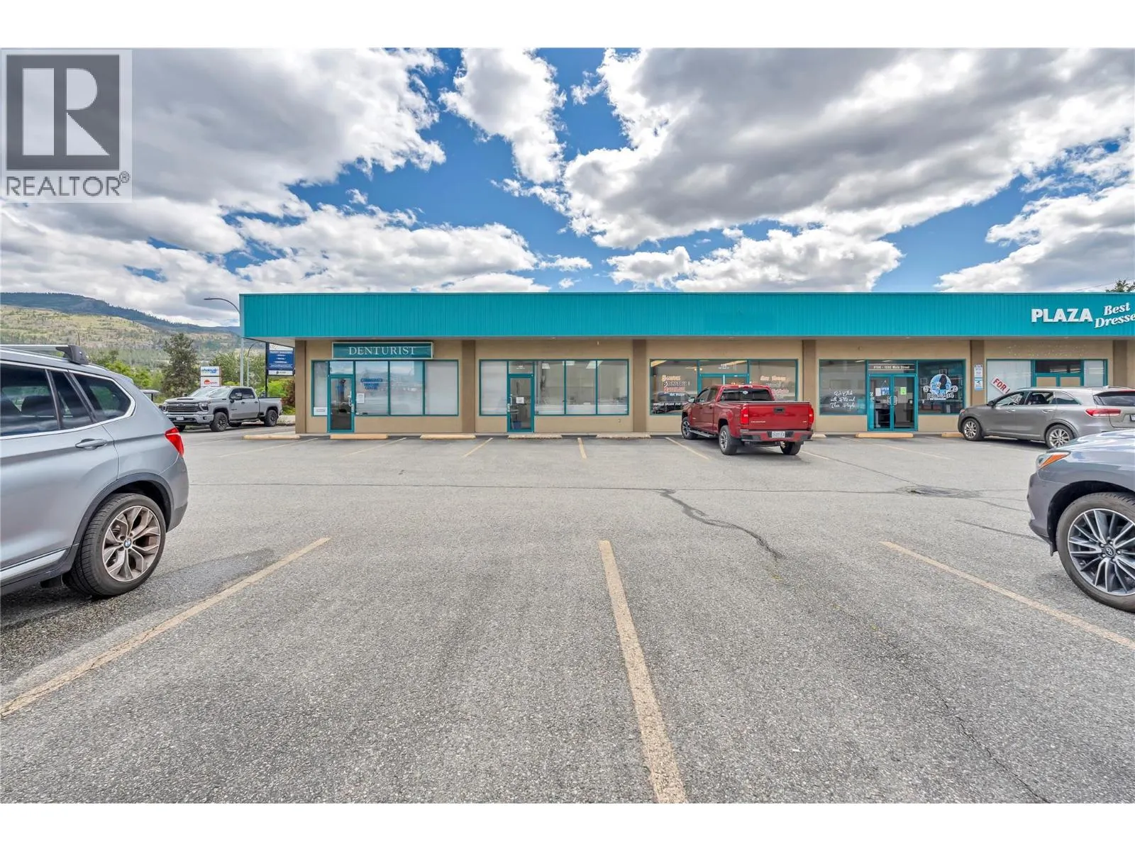 1505 Main Street