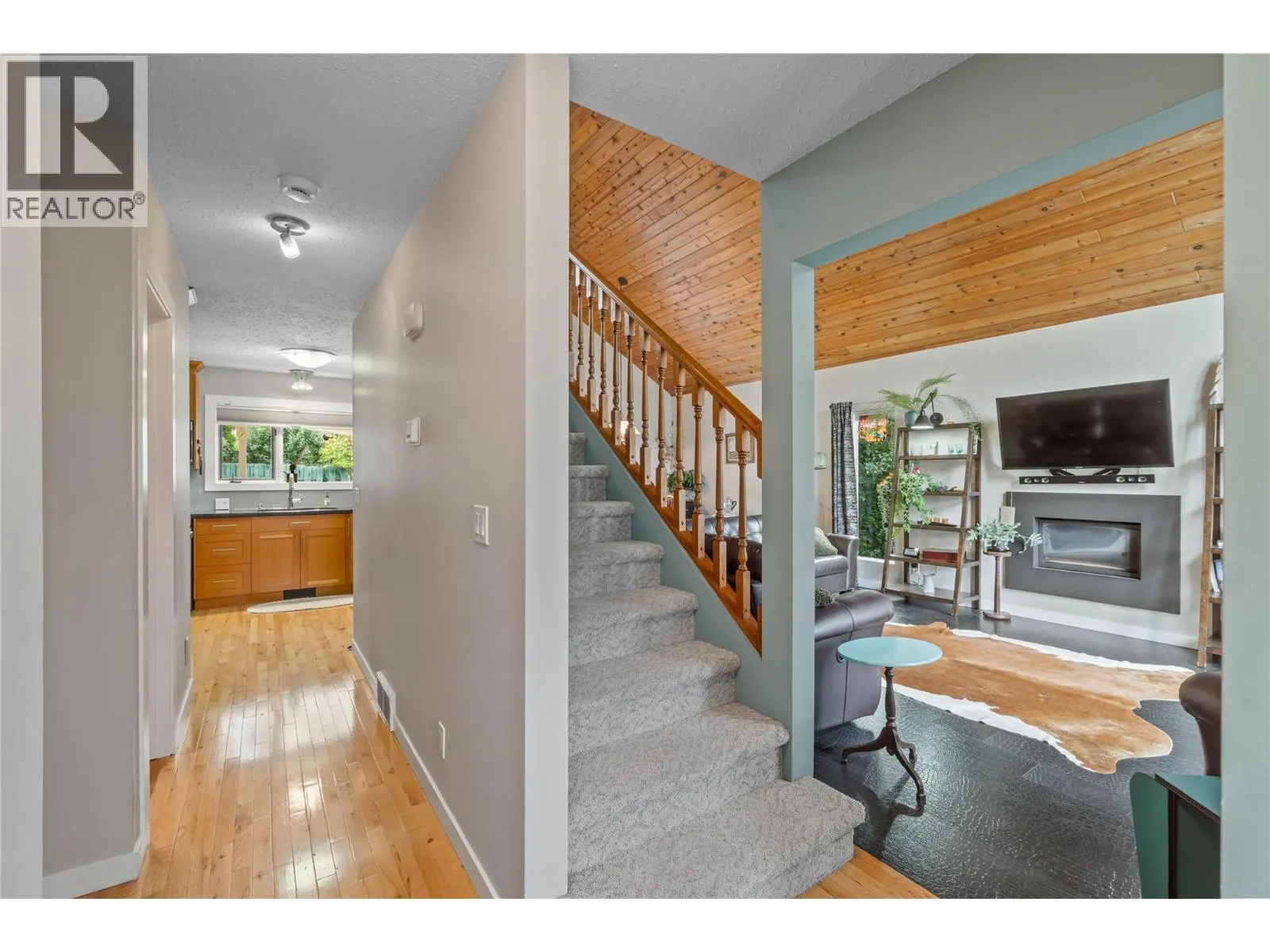 2653 SUNSET Drive