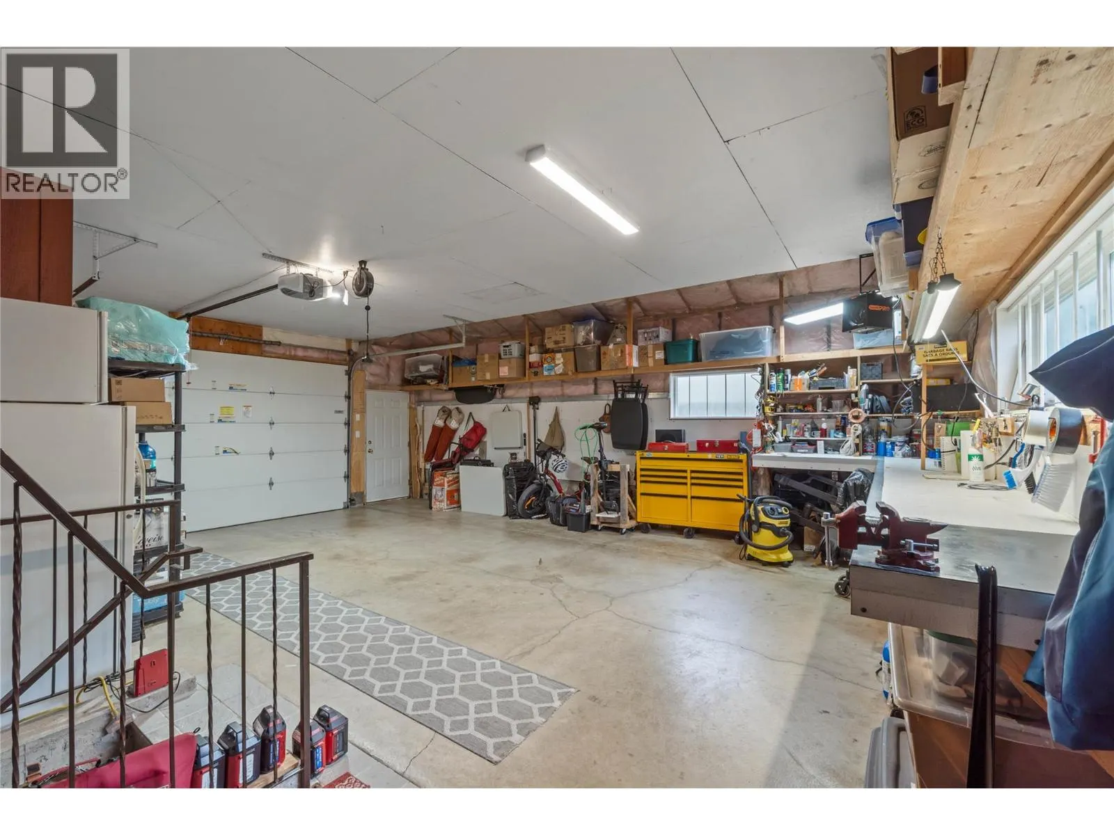 2653 SUNSET Drive