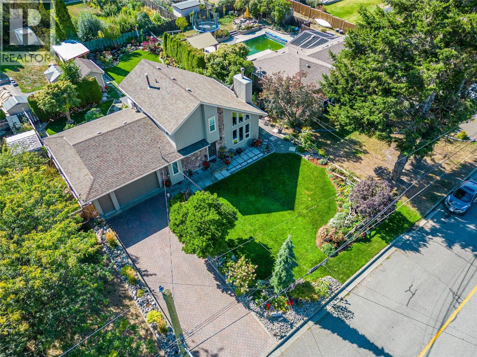 2653 SUNSET Drive