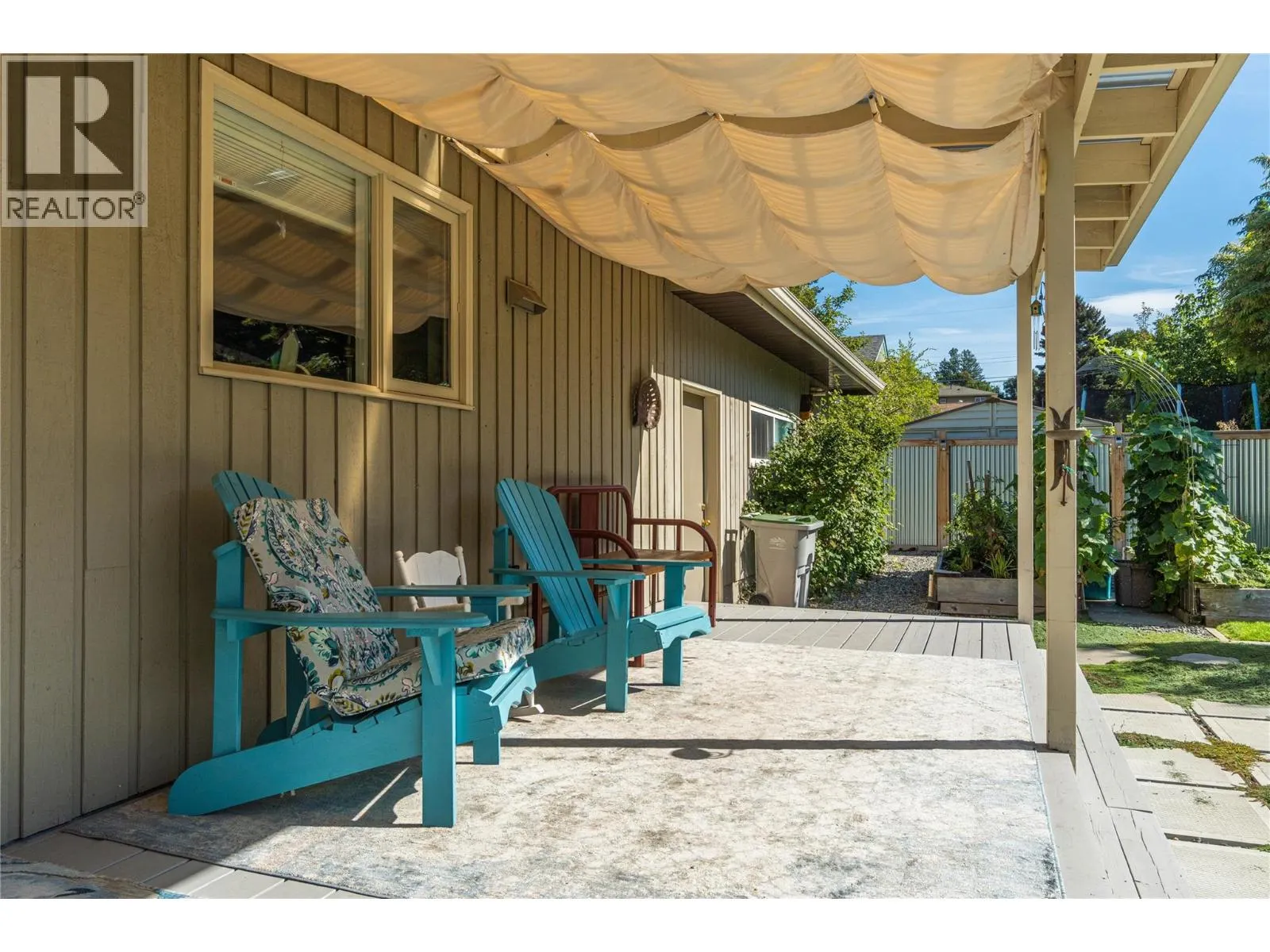 2653 SUNSET Drive