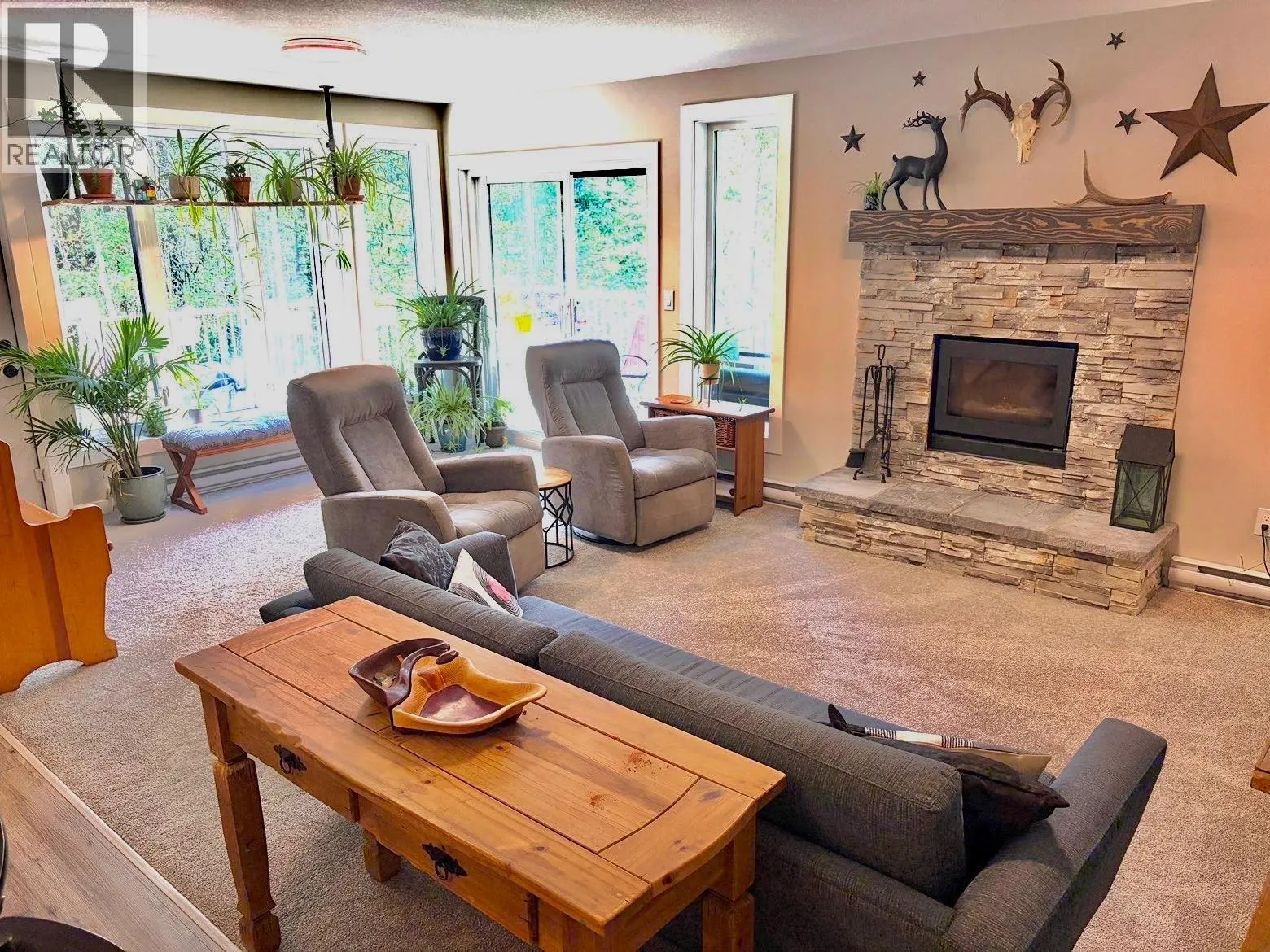 7977 RADIUM GOLF COURSE Road Unit# 1