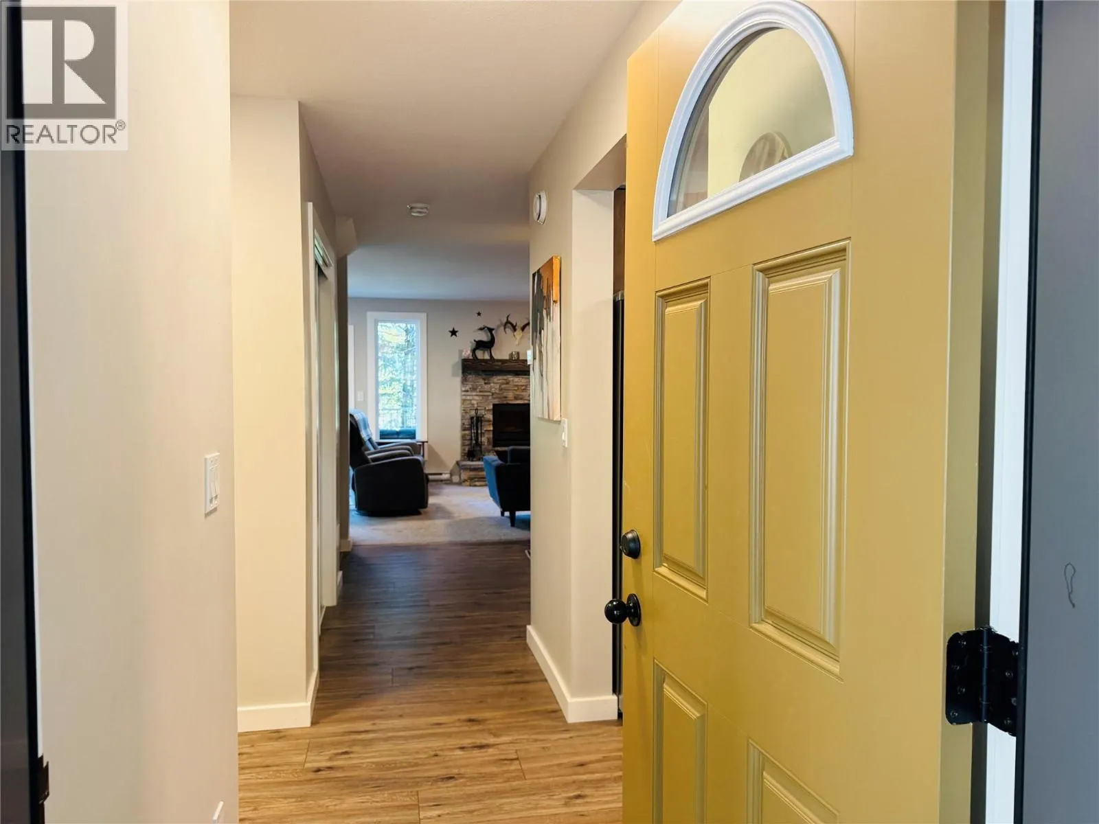 7977 RADIUM GOLF COURSE Road Unit# 1