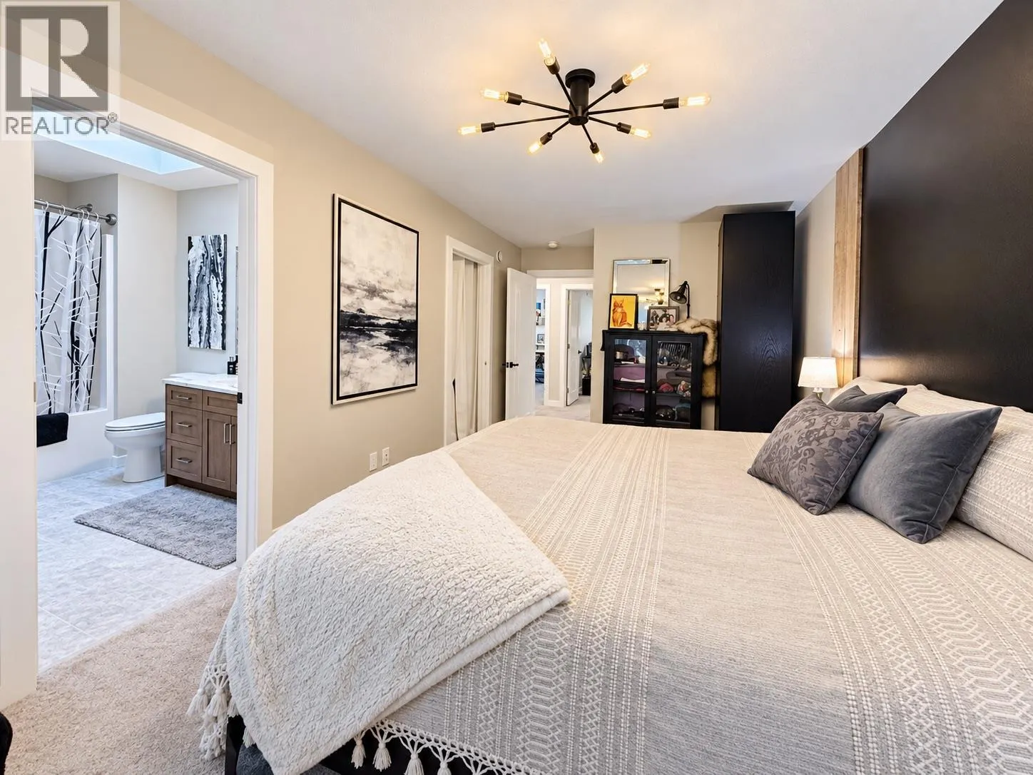 7977 RADIUM GOLF COURSE Road Unit# 1