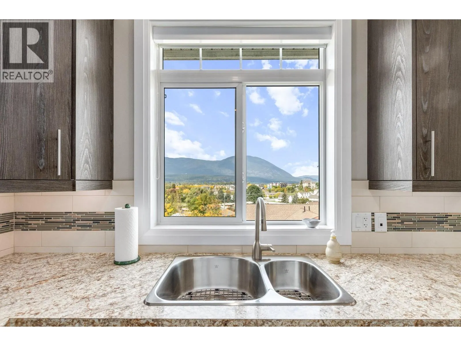 1070 1 Street SE Unit# 27