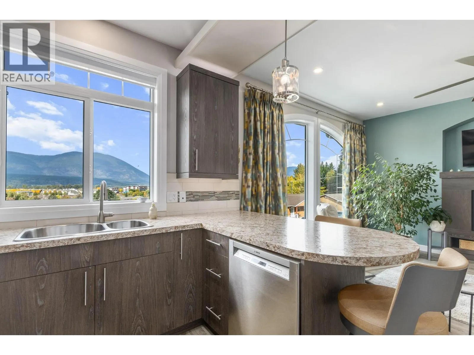 1070 1 Street SE Unit# 27