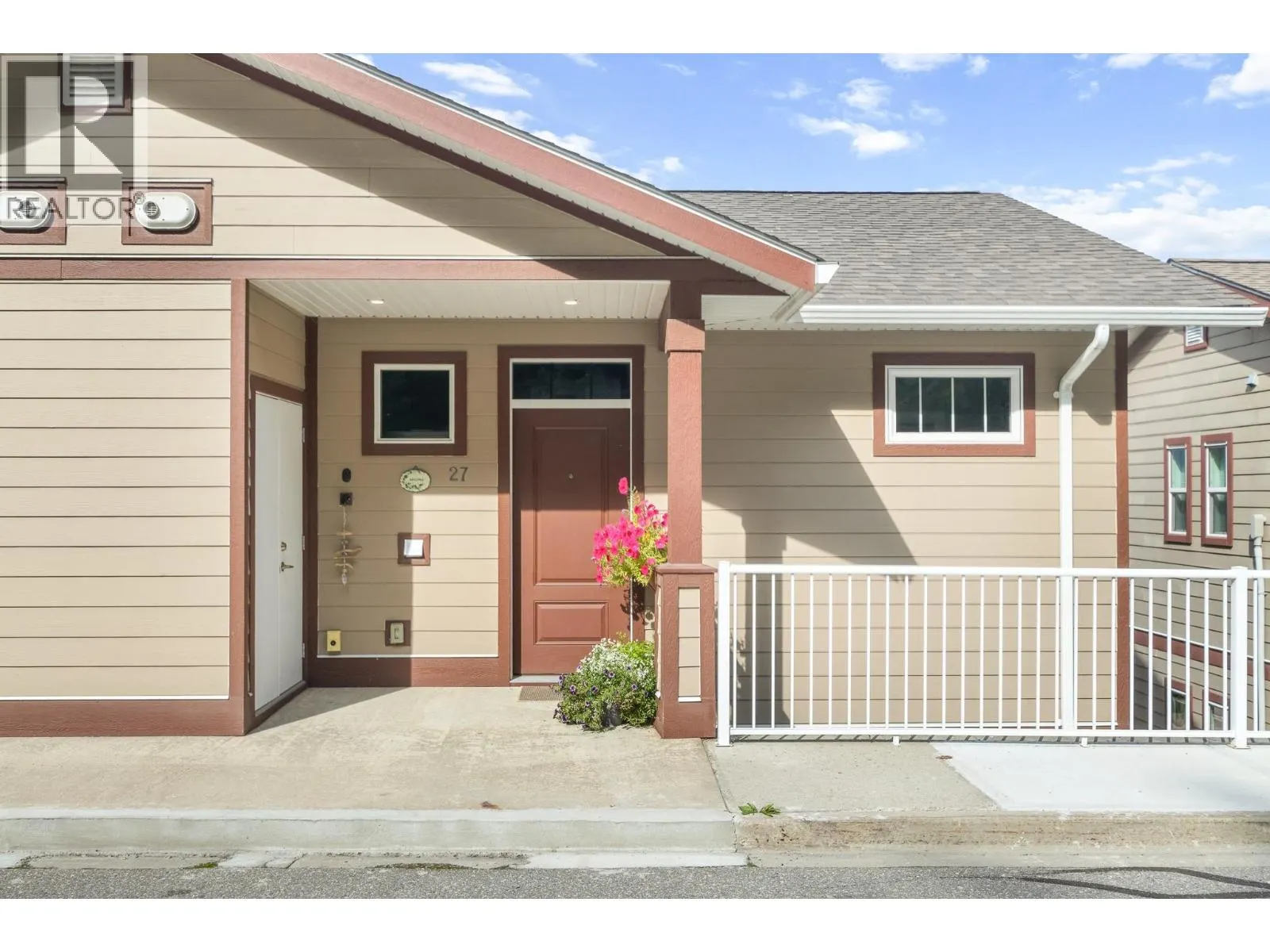 1070 1 Street SE Unit# 27