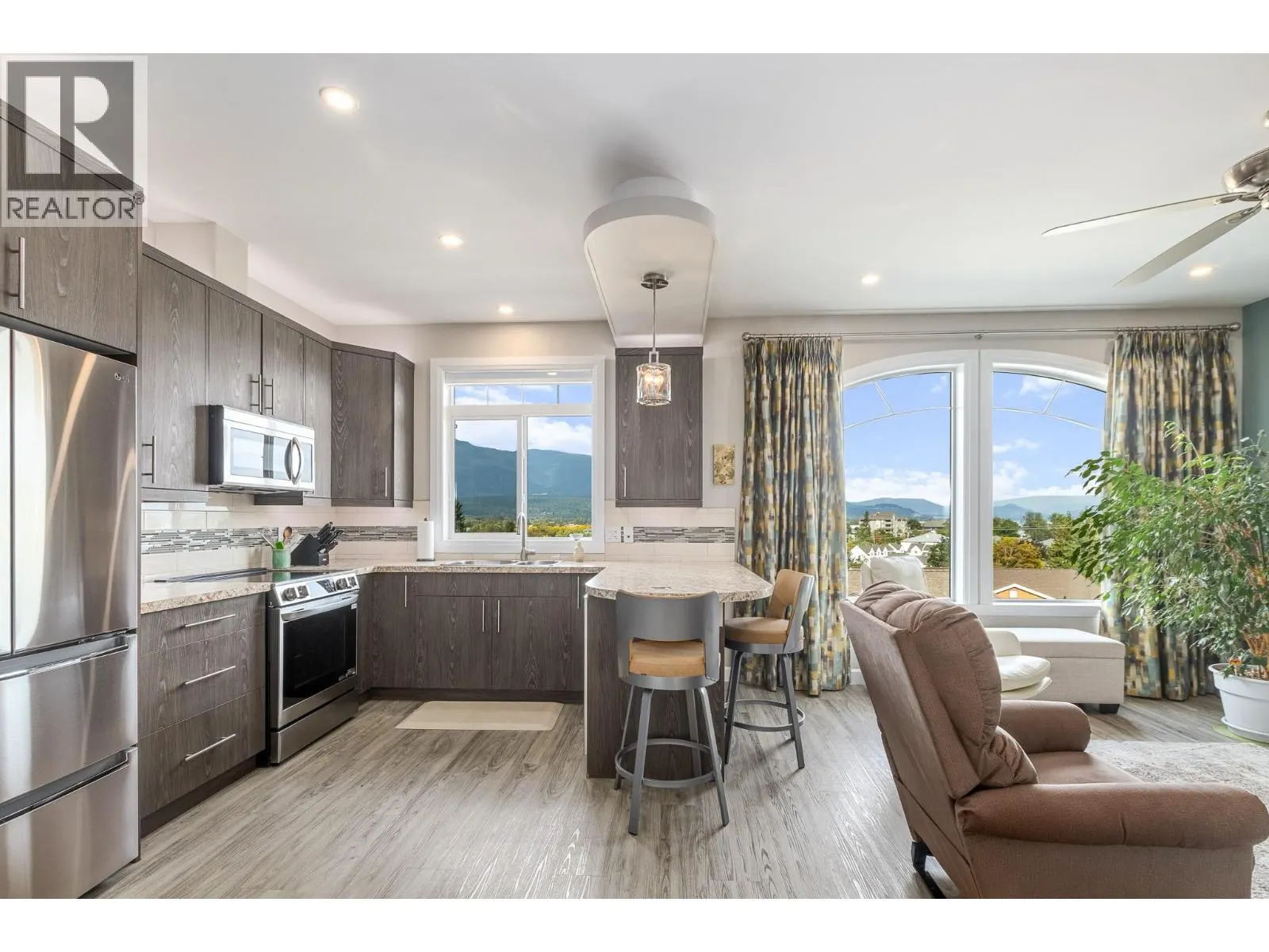1070 1 Street SE Unit# 27