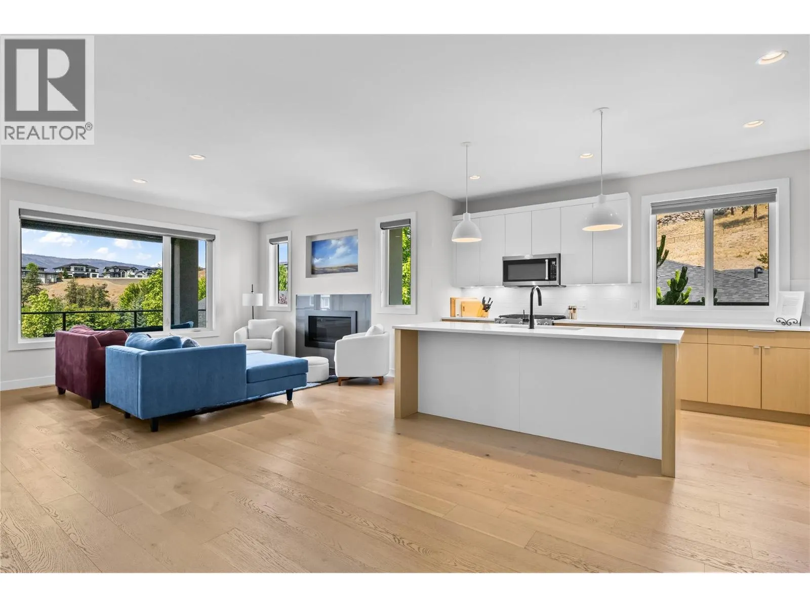 1349 Rocky Point Drive Unit# 6