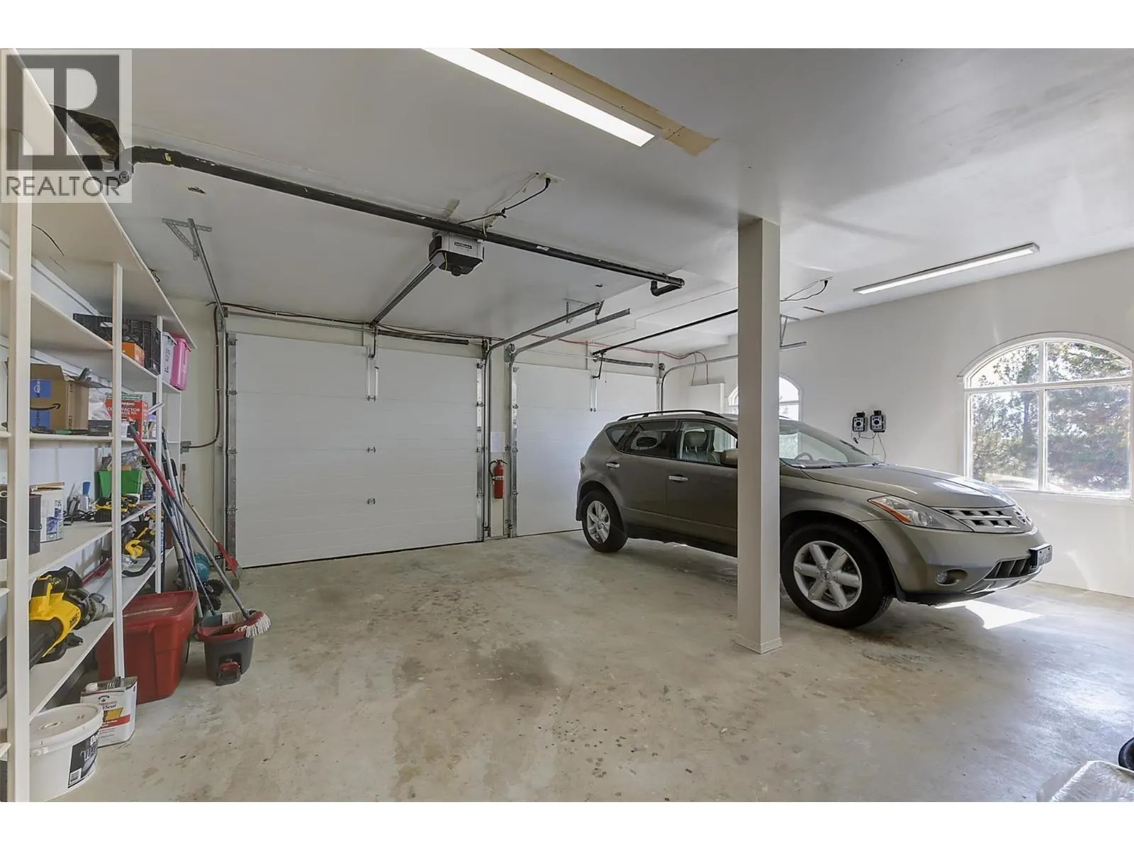 4632 / 4624 Minto Street