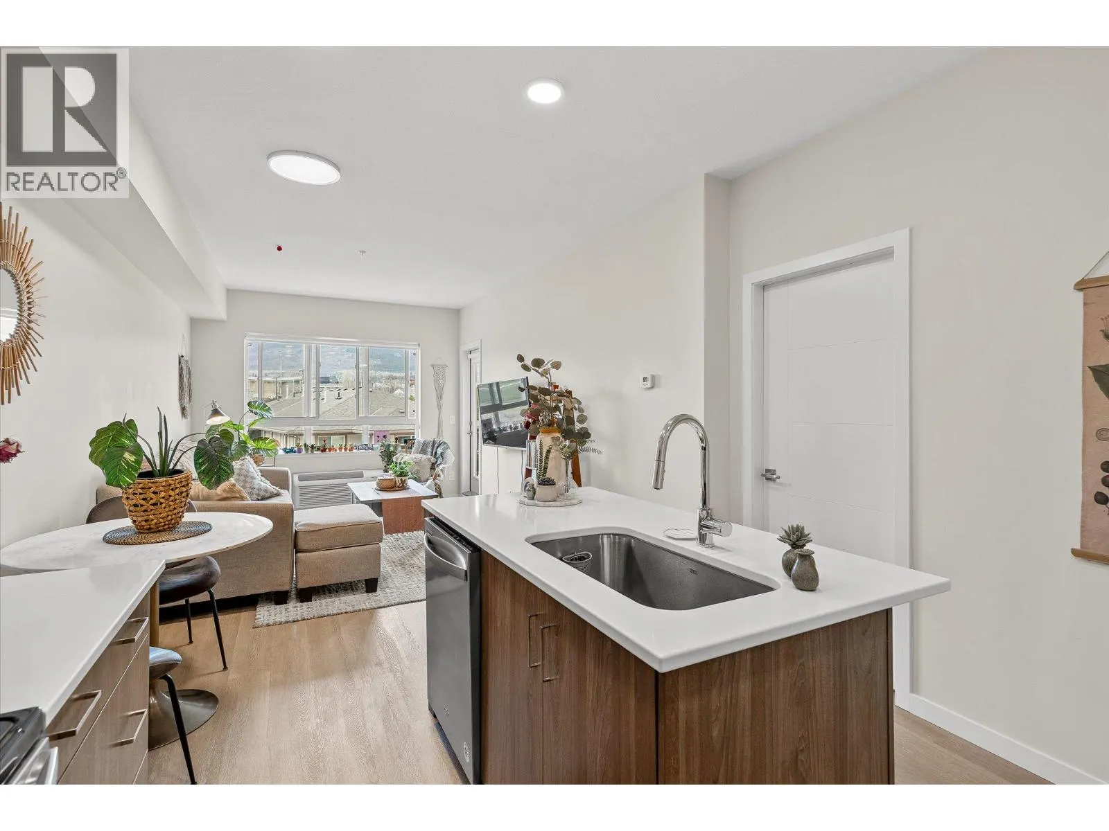 2301 Carrington Road Unit# 203