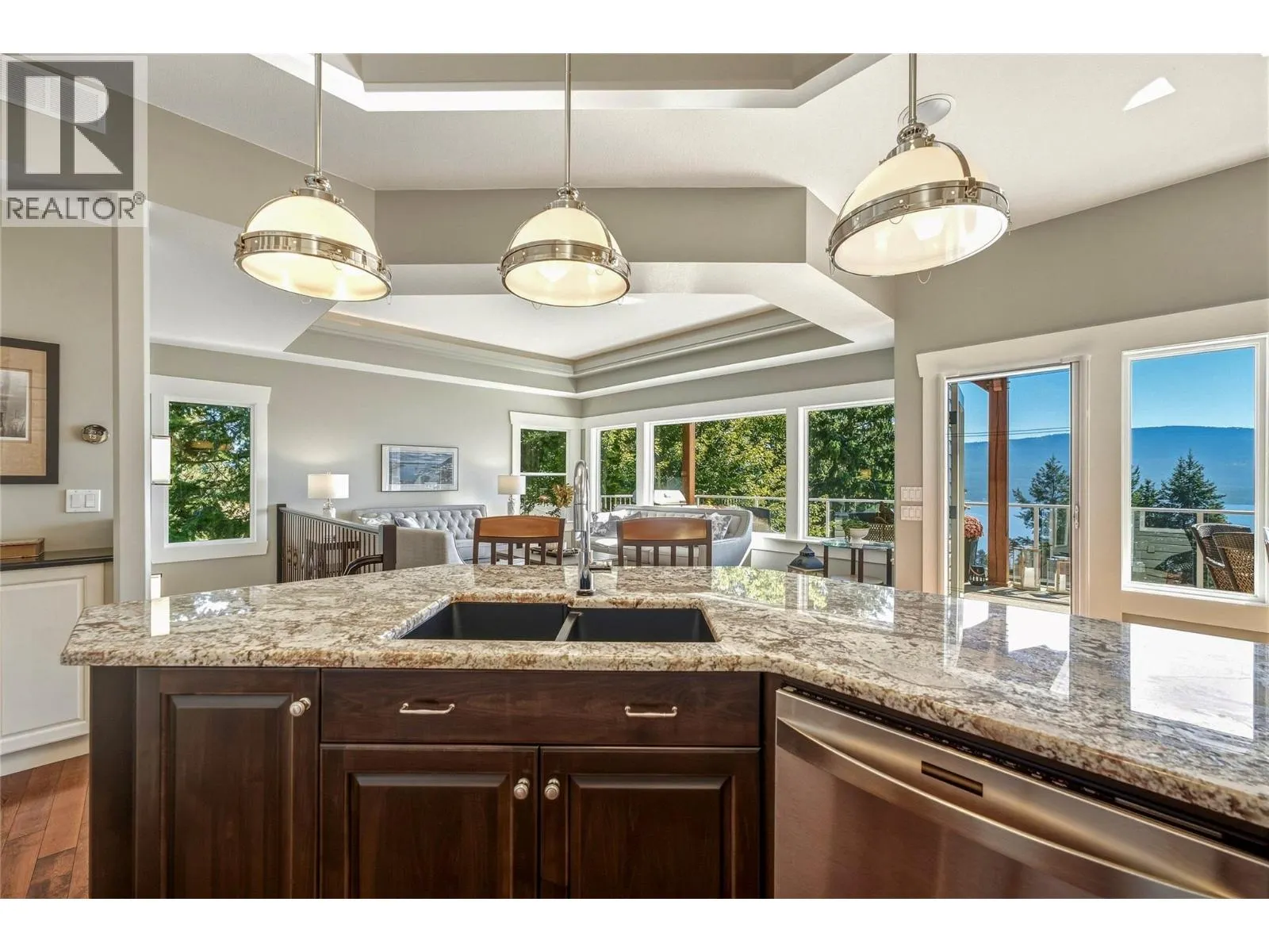 642 Mountain Drive