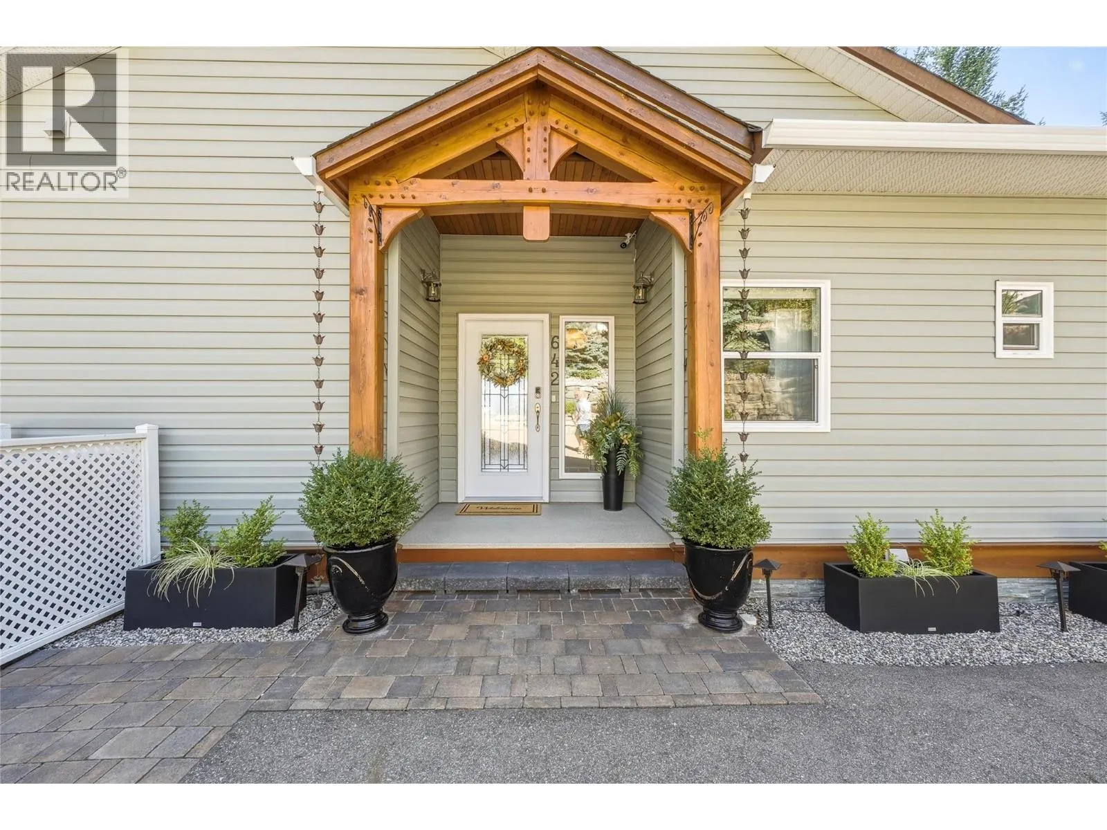 642 Mountain Drive