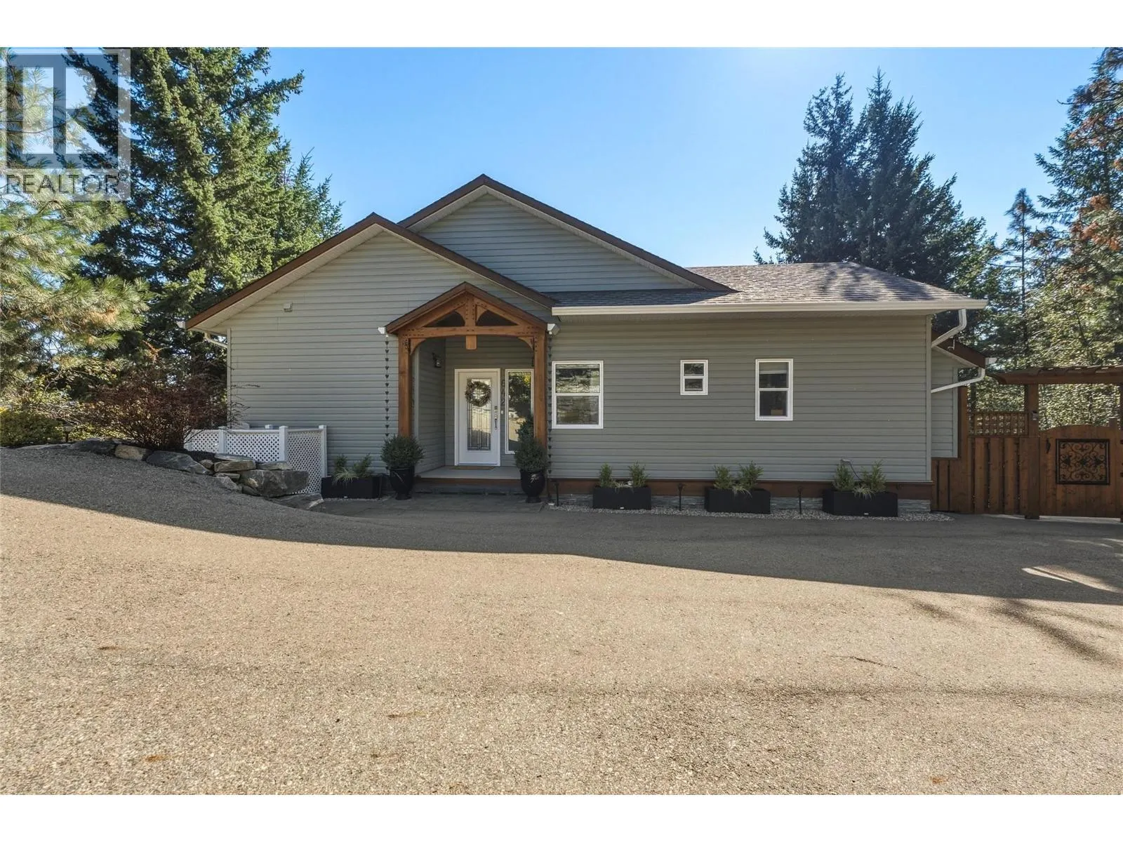 642 Mountain Drive