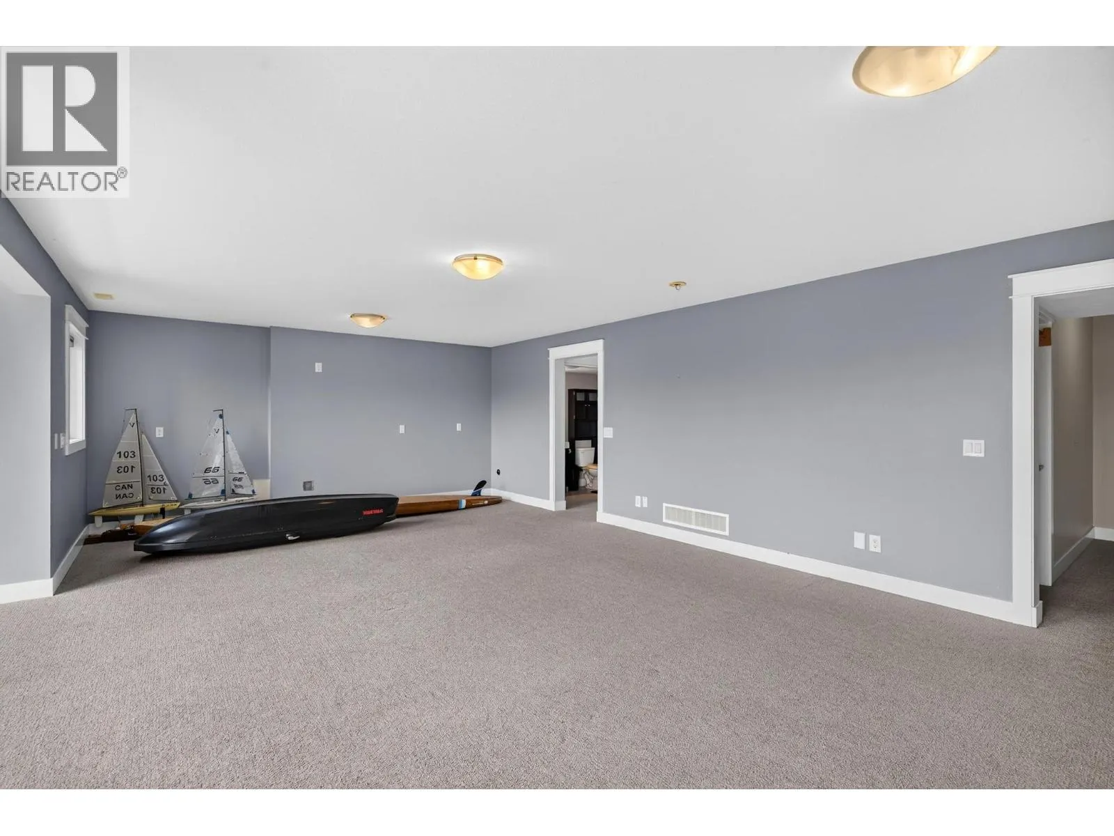 2425 Tallus Heights Drive