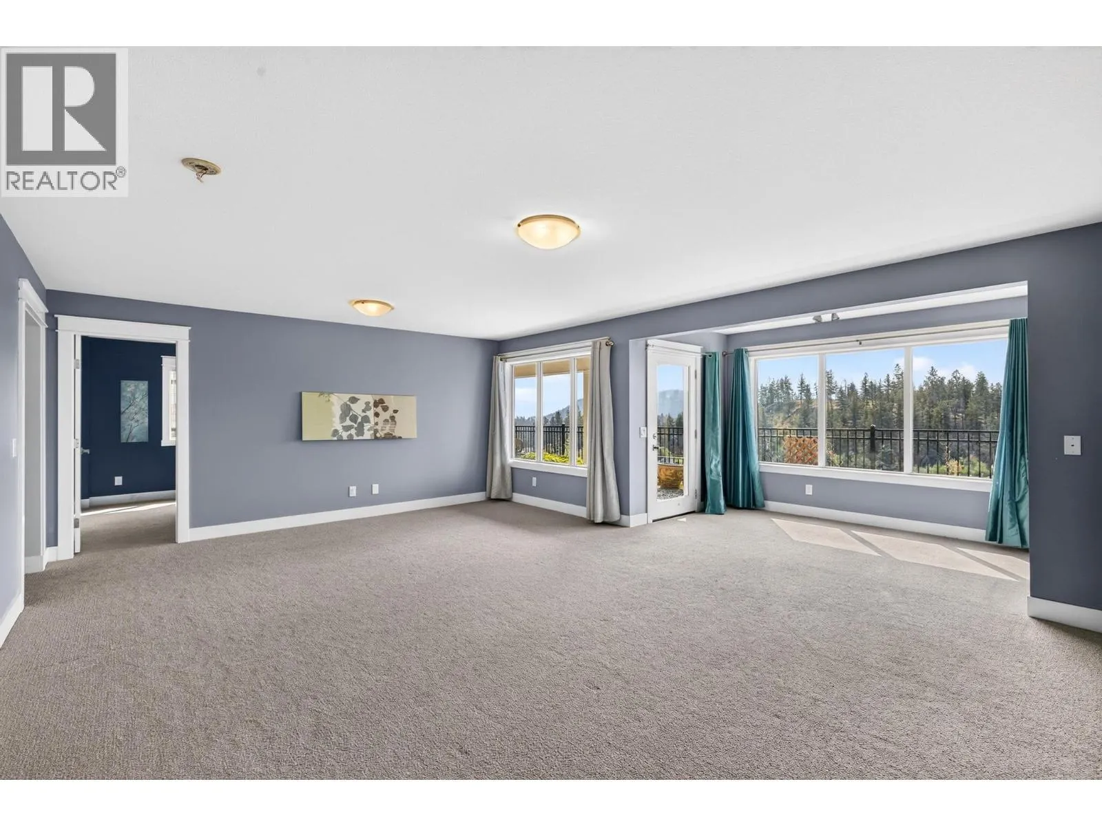 2425 Tallus Heights Drive
