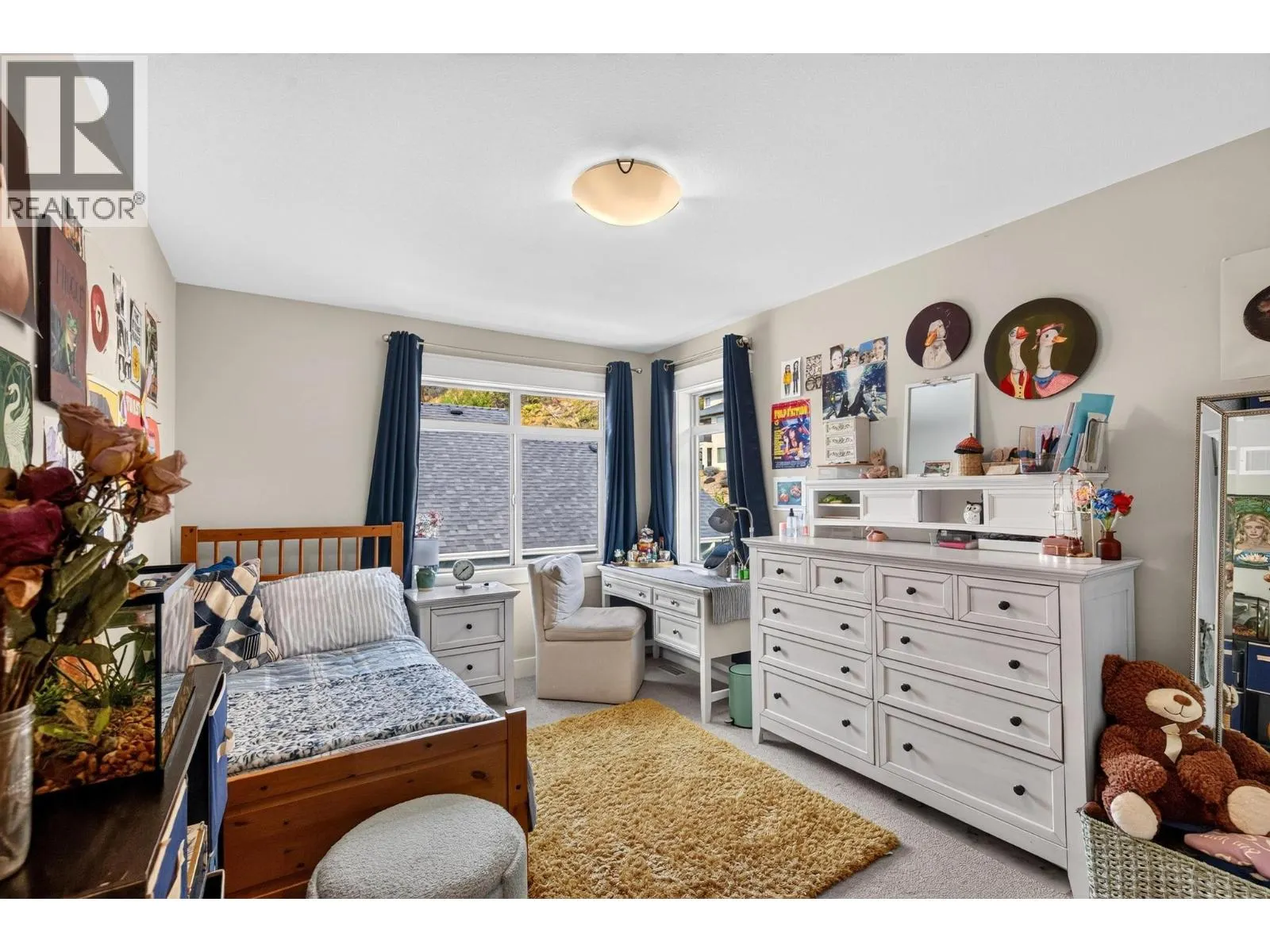 2425 Tallus Heights Drive