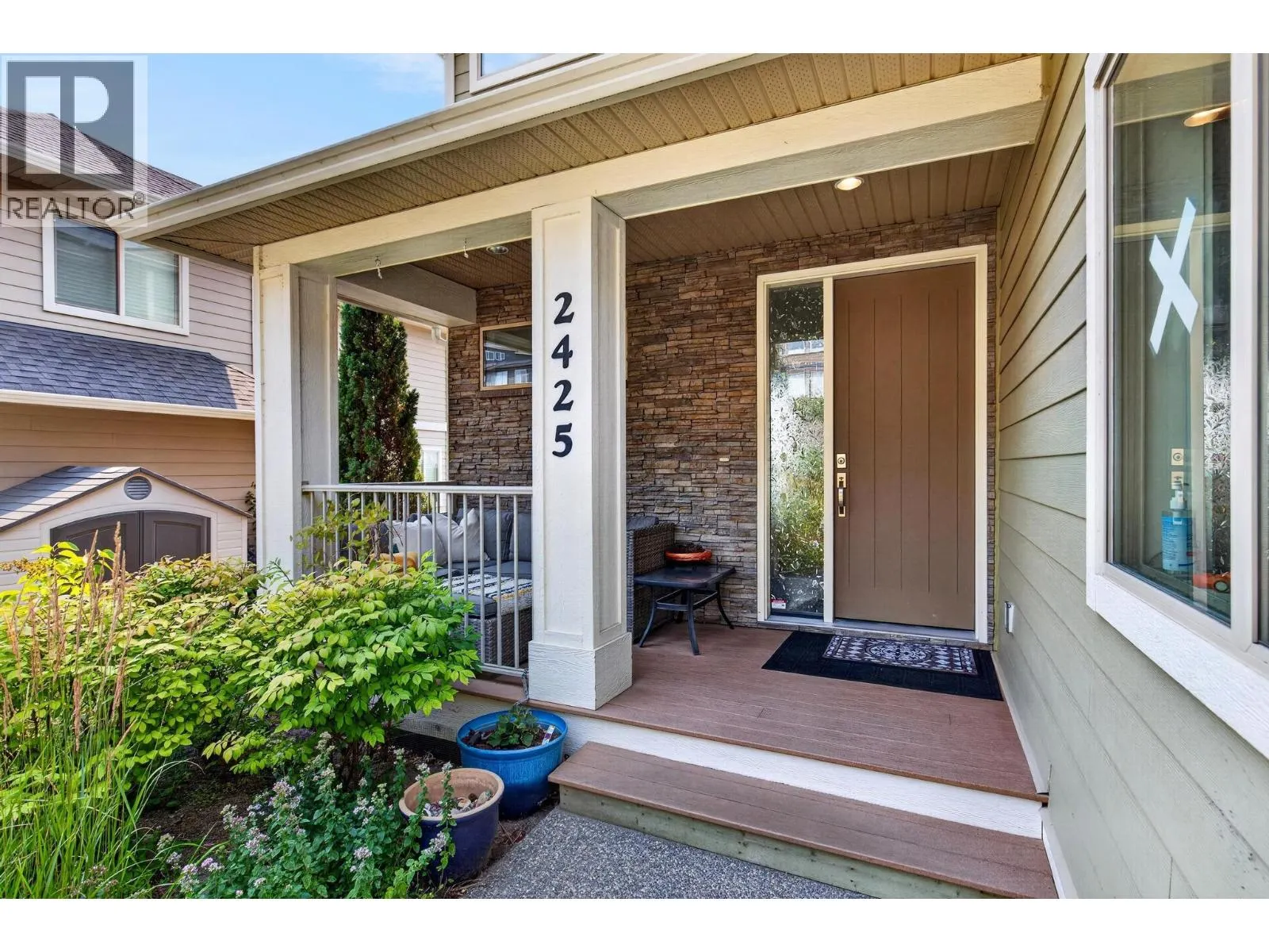 2425 Tallus Heights Drive