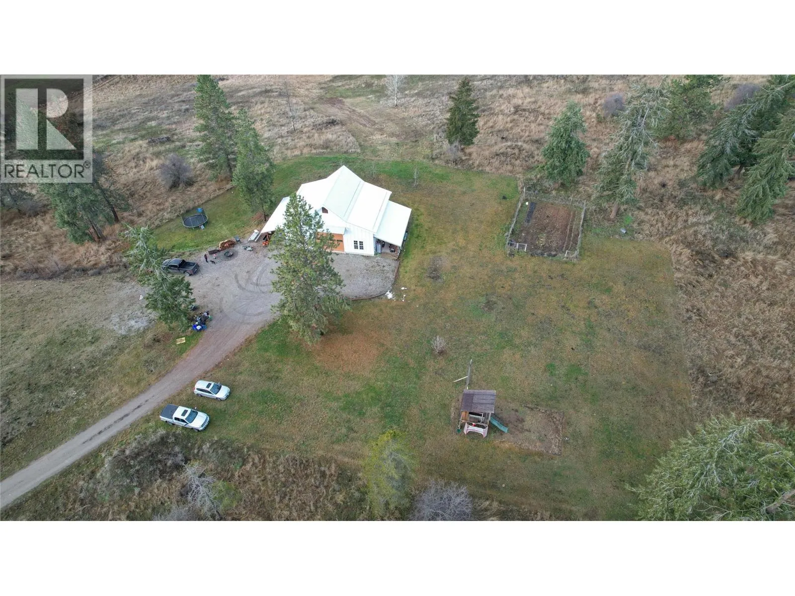 3922 Hullcar Road