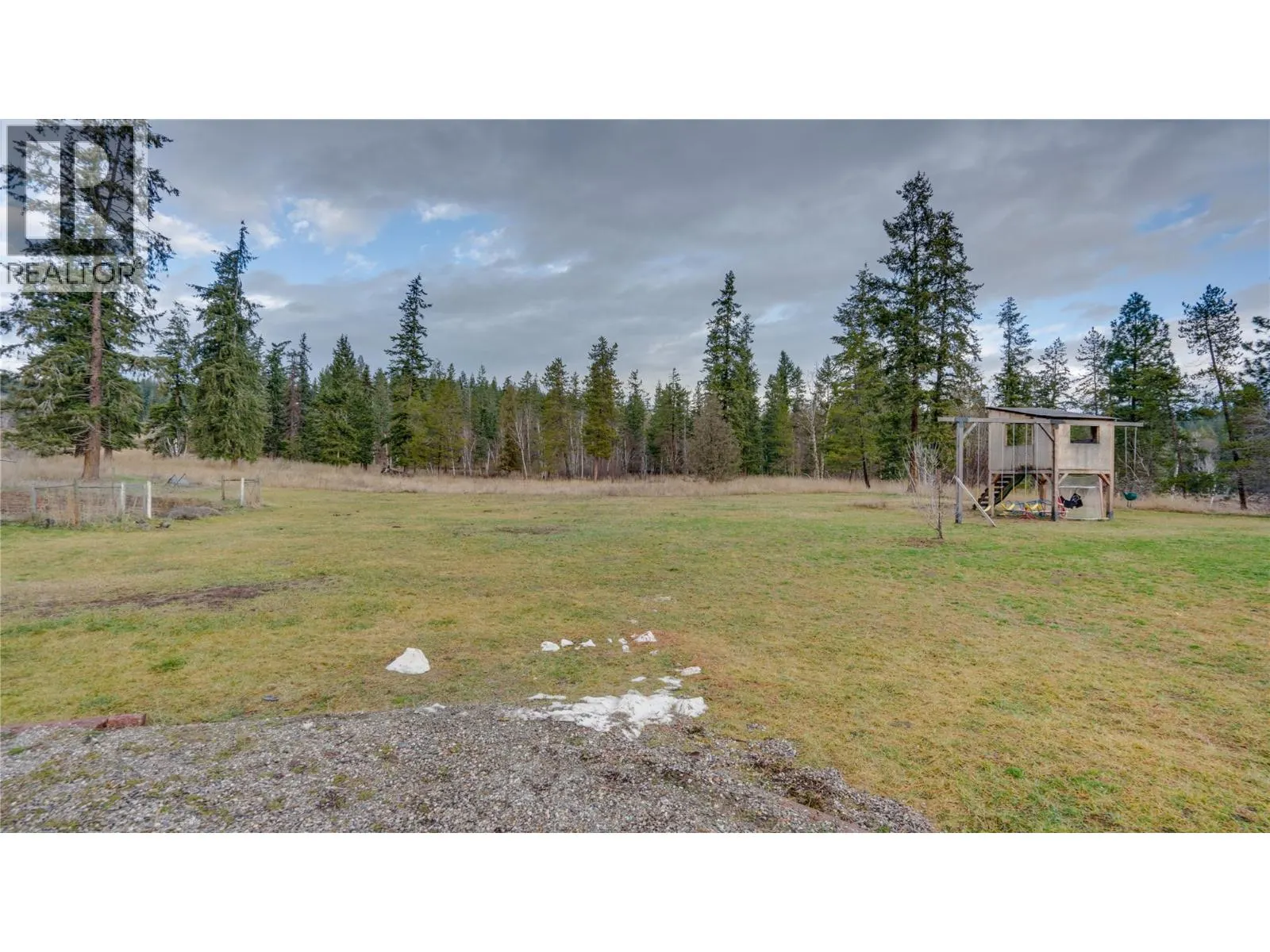 3922 Hullcar Road