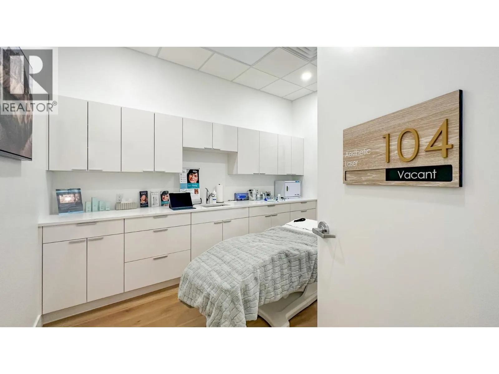 3320 Richter Street Unit# 102