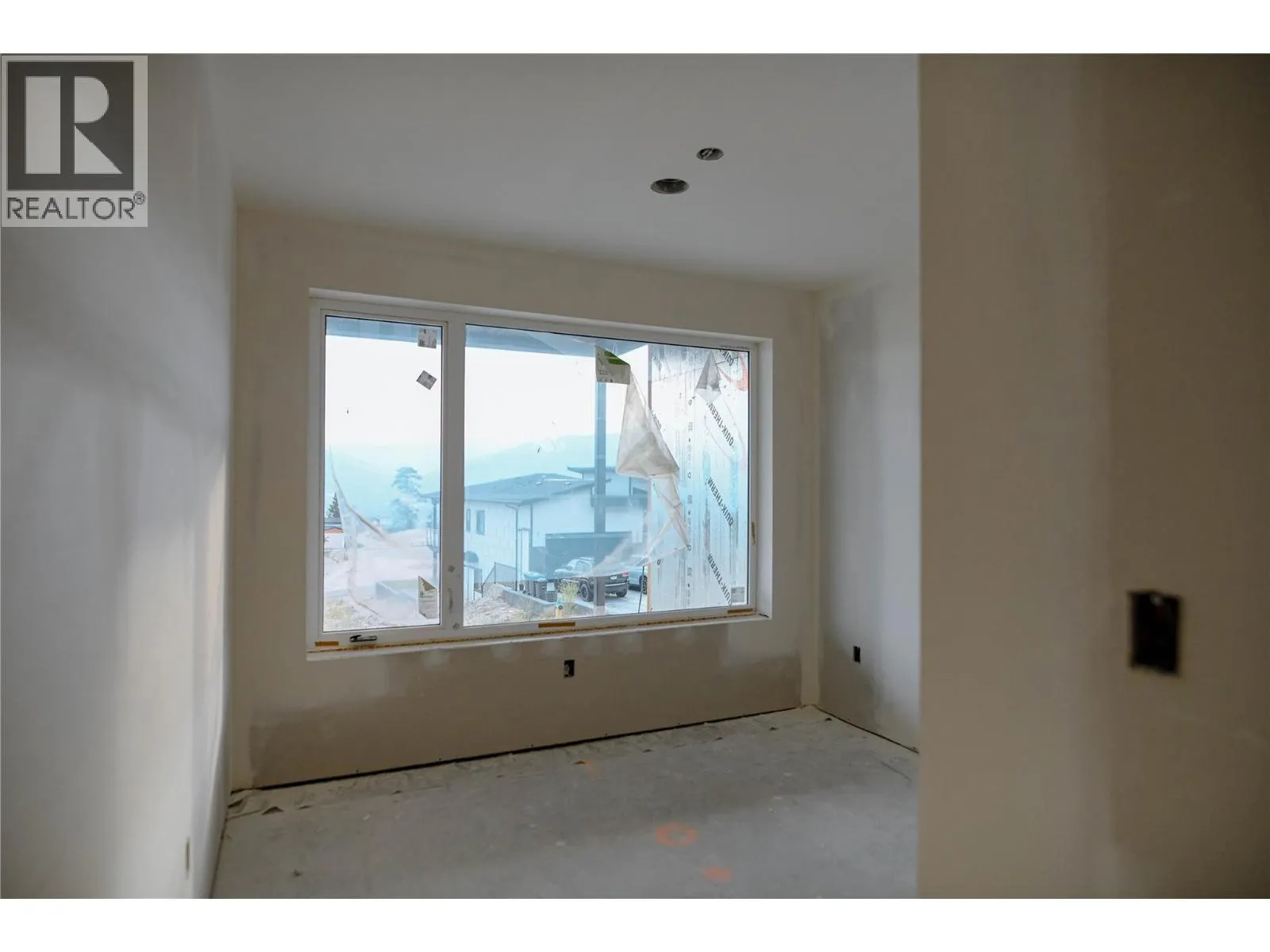 1096 Antler Drive