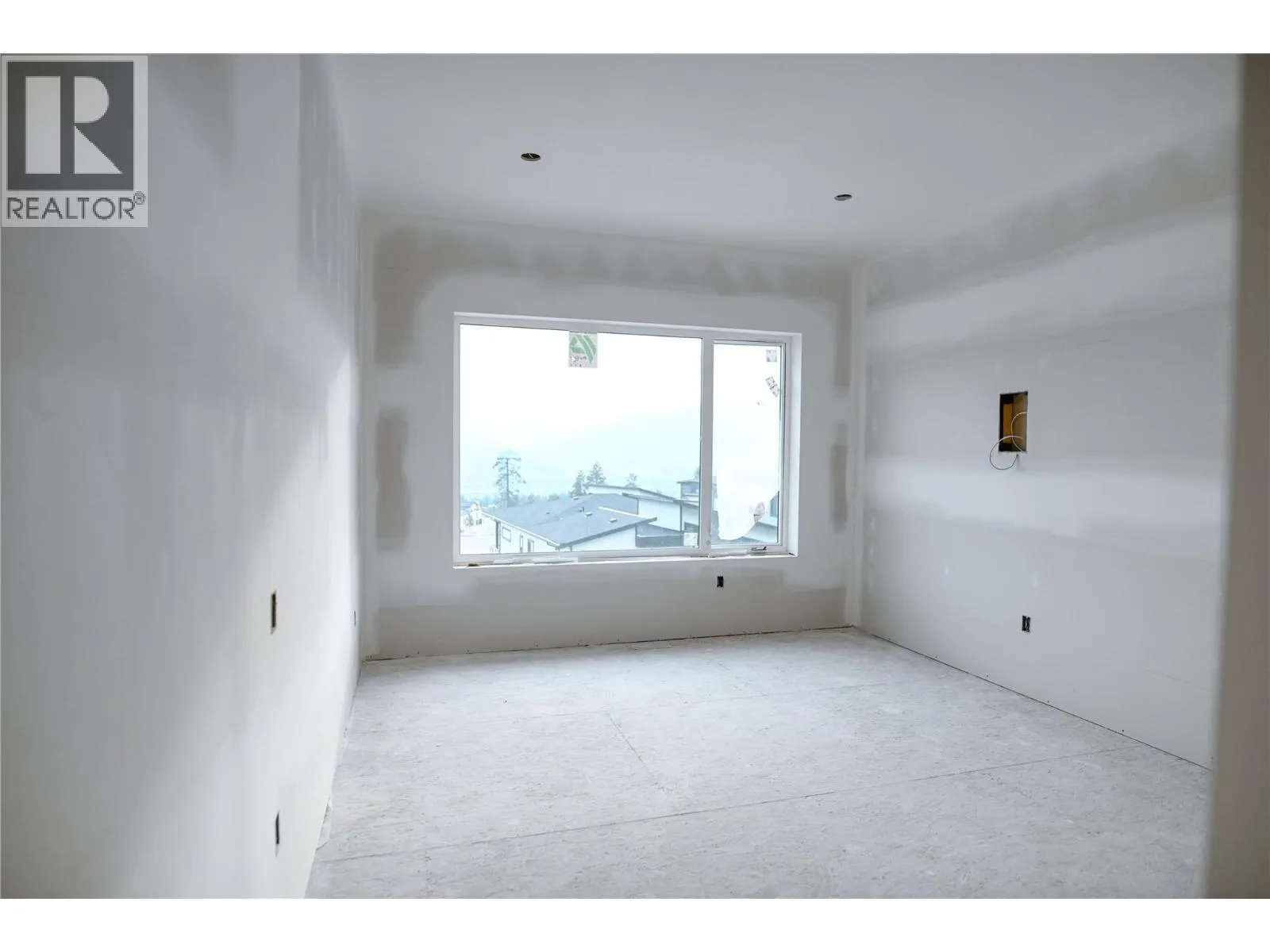 1096 Antler Drive