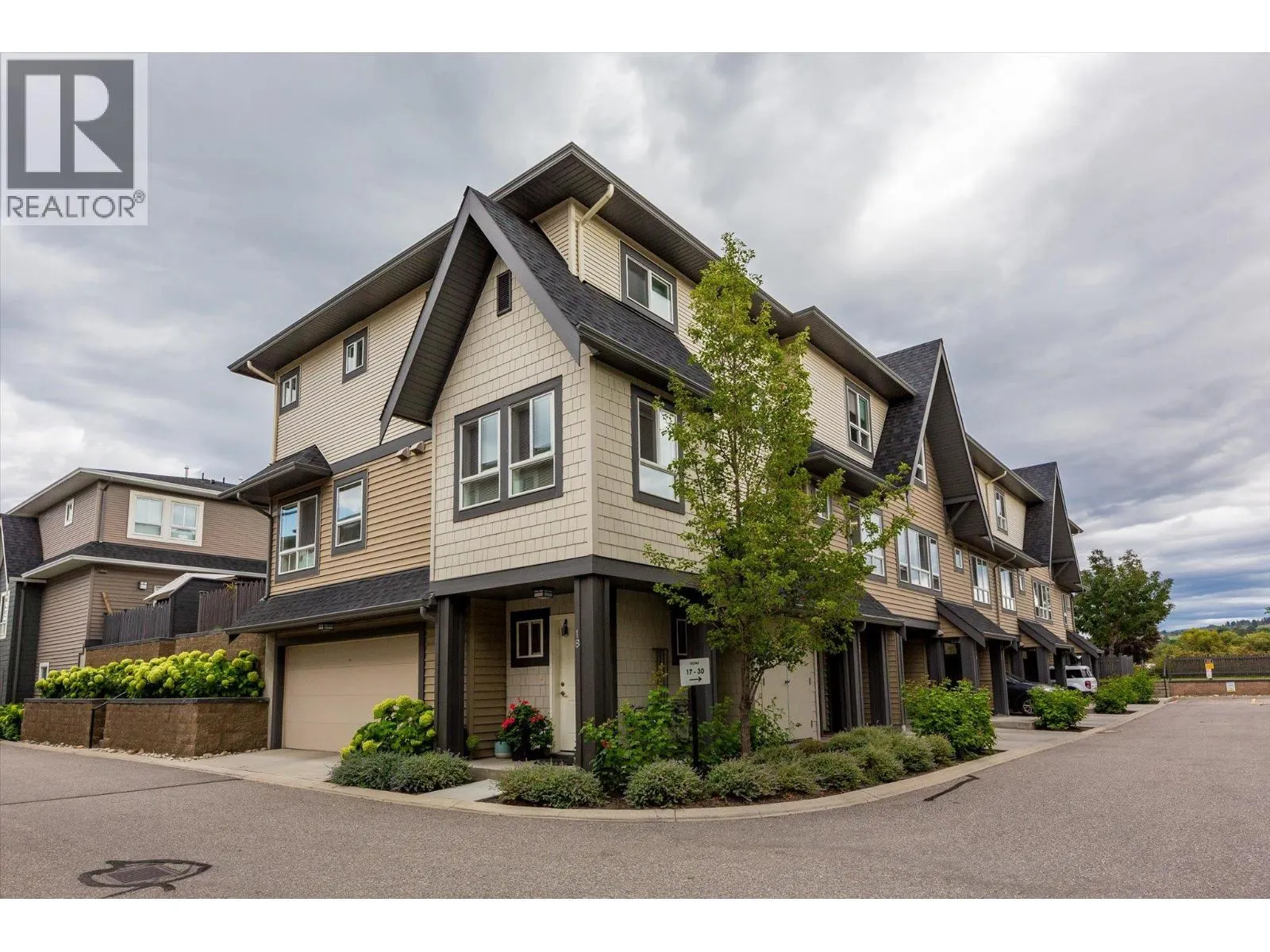 680 Old Meadows Road Unit# 18