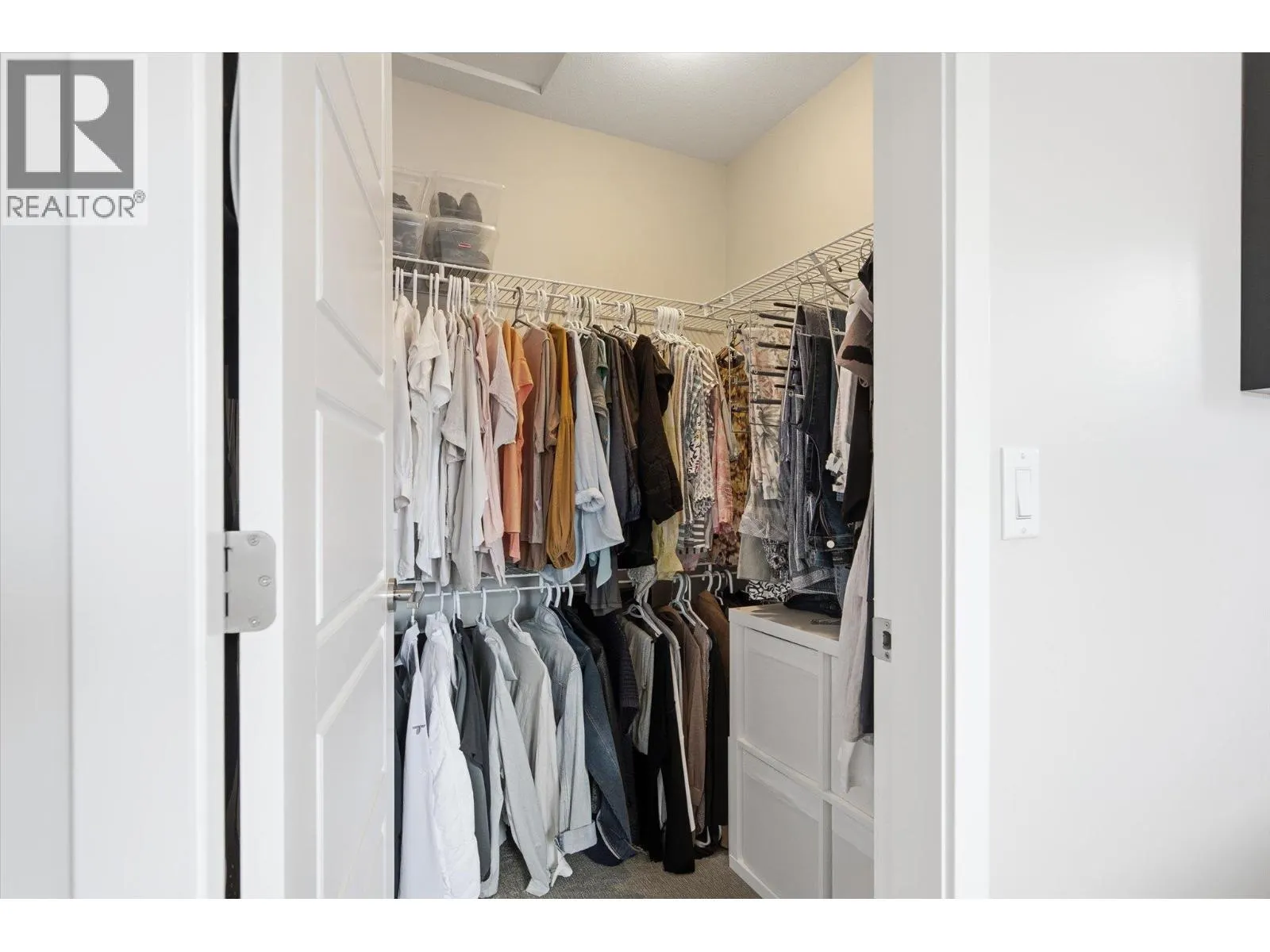 680 Old Meadows Road Unit# 18