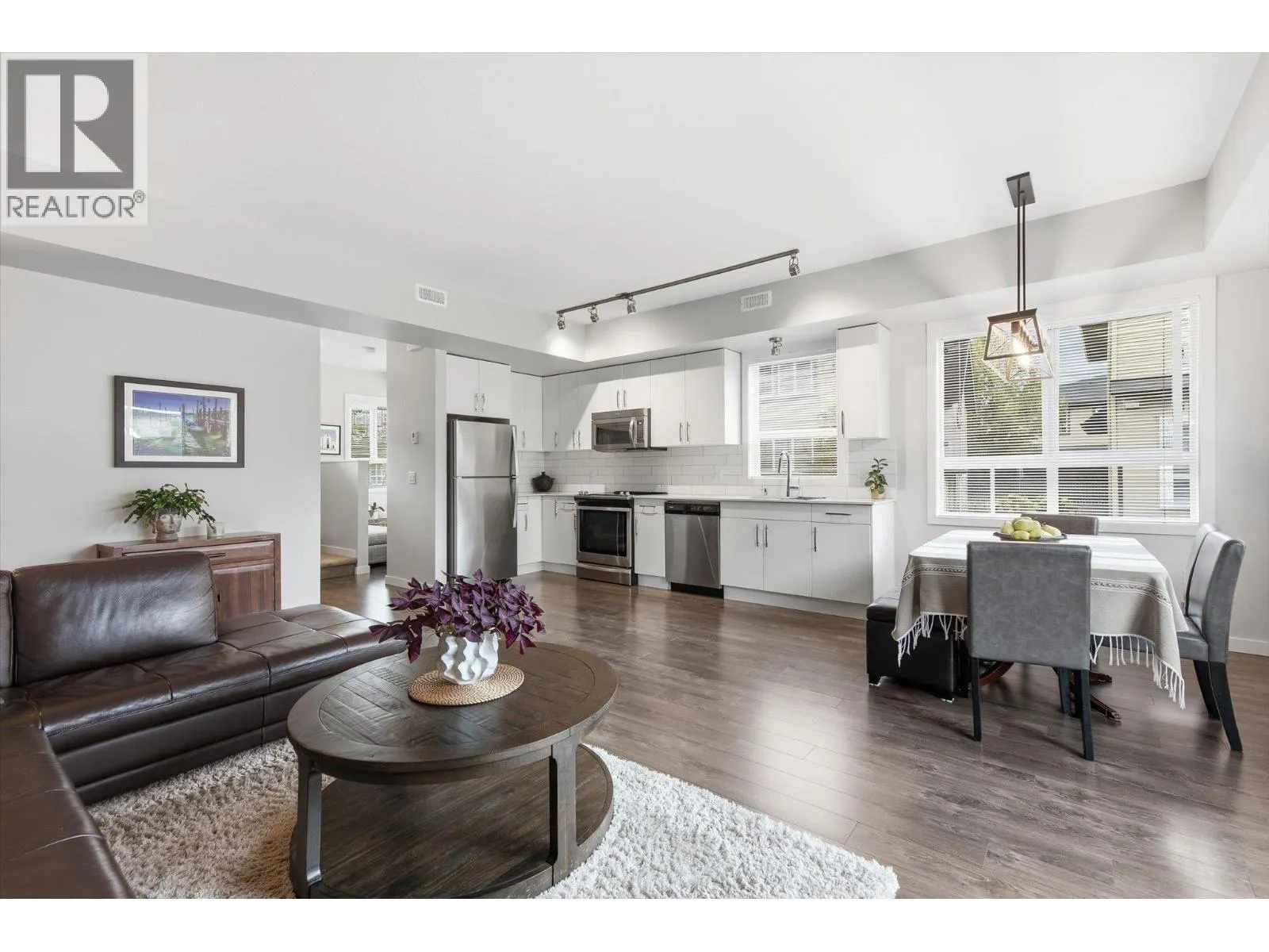 680 Old Meadows Road Unit# 18