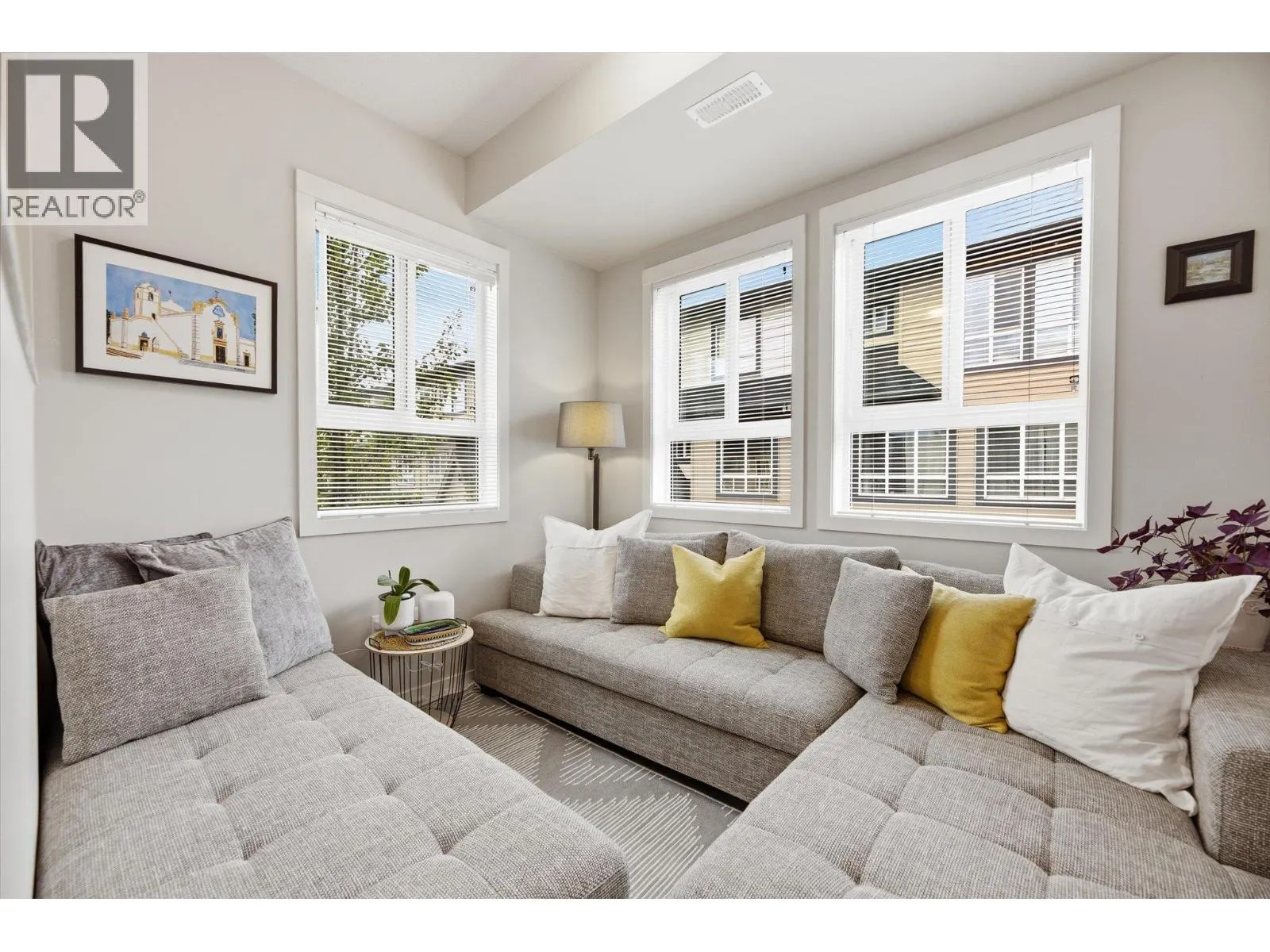 680 Old Meadows Road Unit# 18
