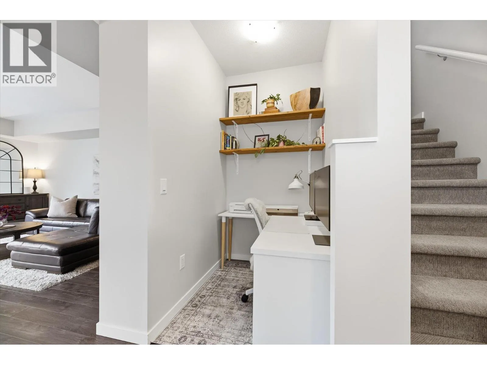 680 Old Meadows Road Unit# 18