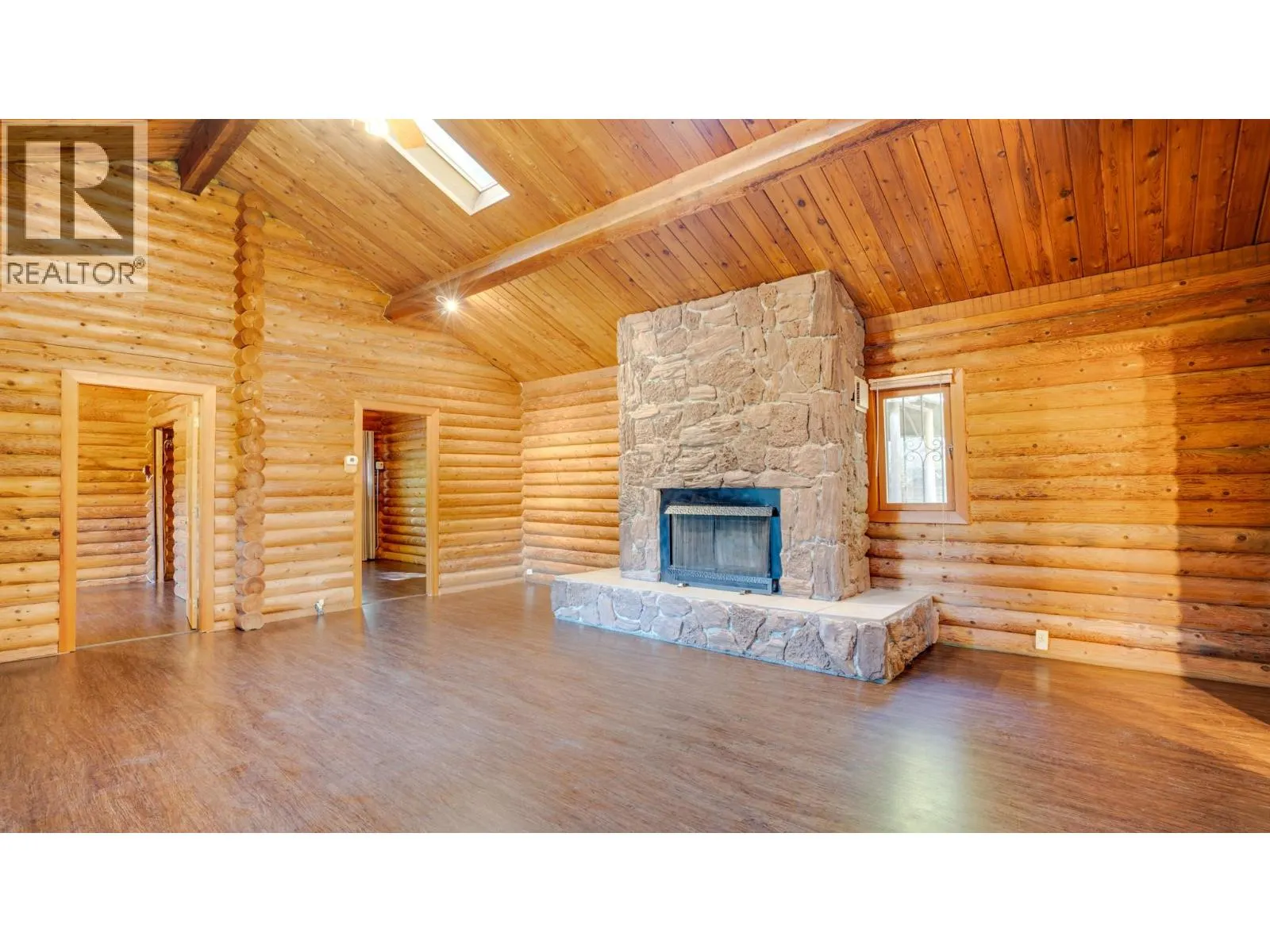 2452 Forest Drive