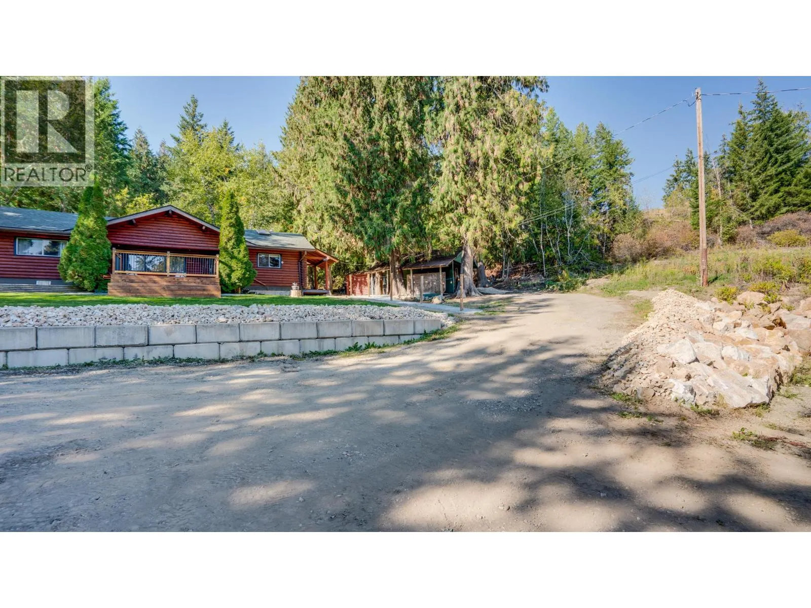 2452 Forest Drive