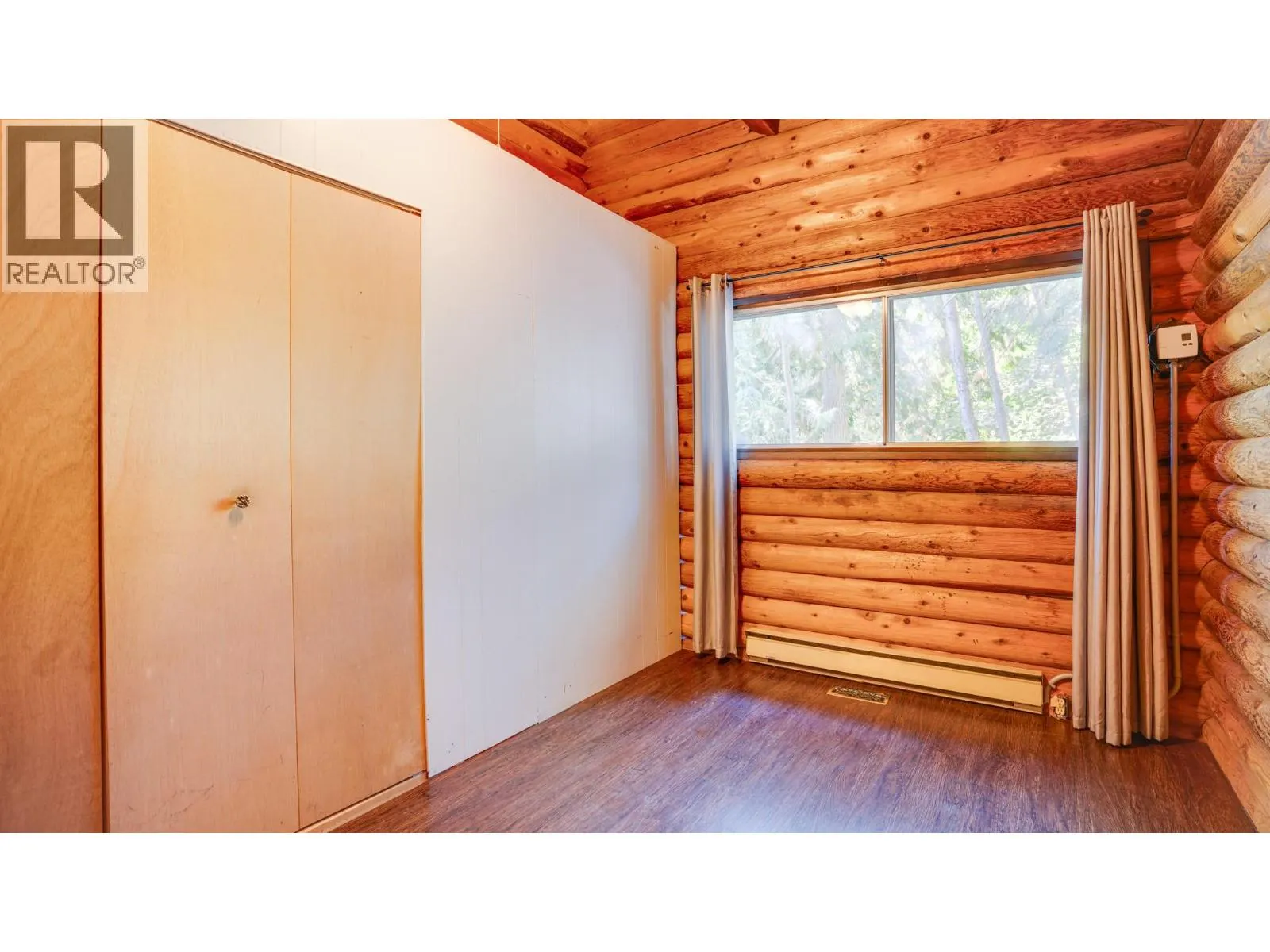 2452 Forest Drive