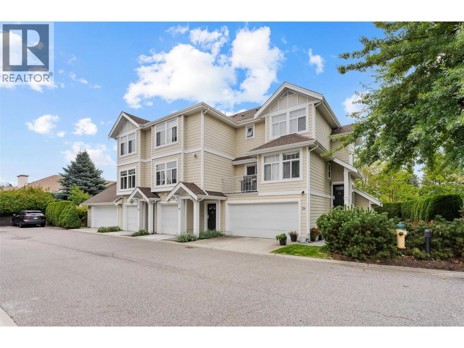 1853 Parkview Crescent Unit# 26