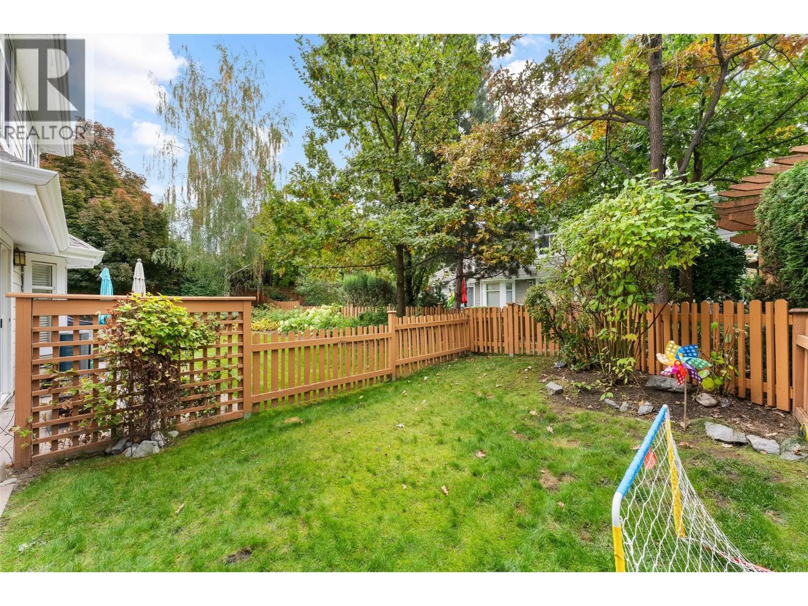 1853 Parkview Crescent Unit# 26